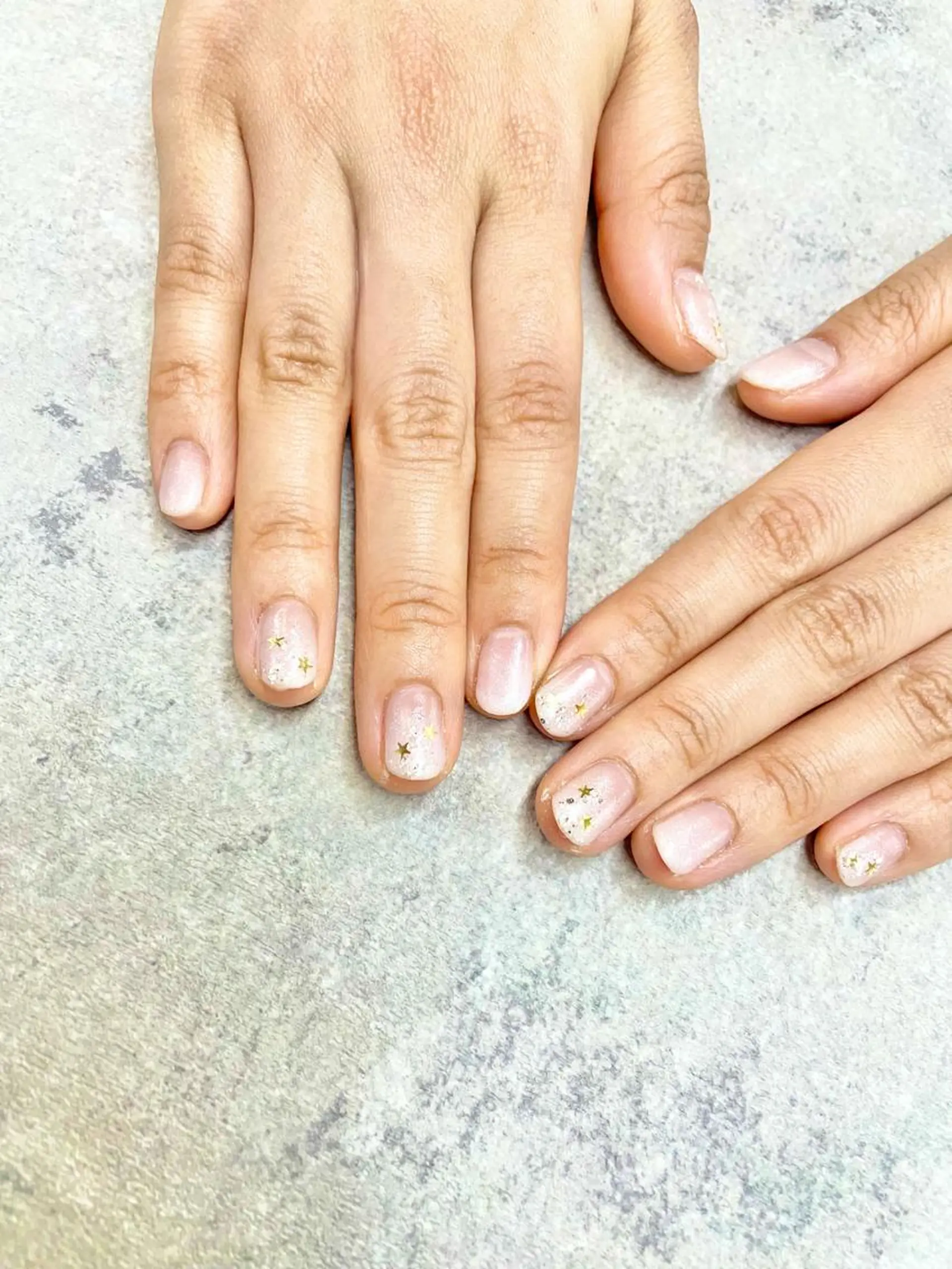 ネイル グラデーション ホワイト ハンドネイル FASTNAIL PLUS 新宿店のネイルデザイン