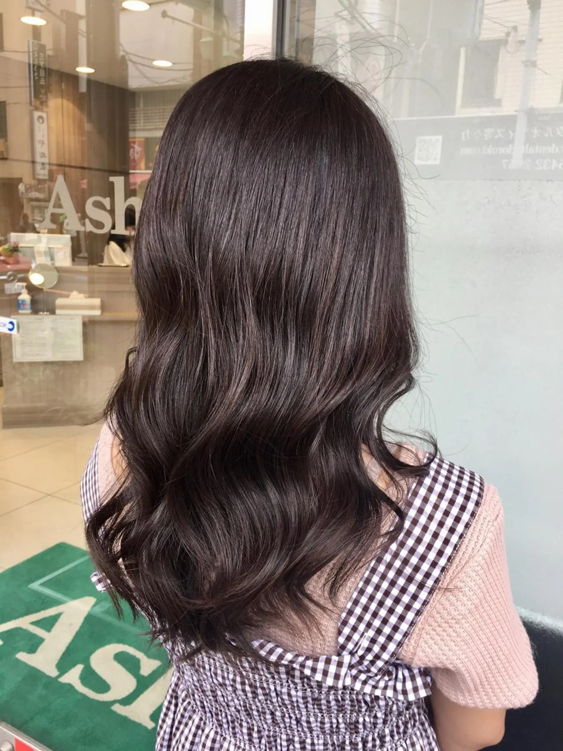 ロング カラー ブルーカラー ブルージュ ハイライトカラー イルミナカラー ハイライト 寺内 紳悟のヘアスタイル