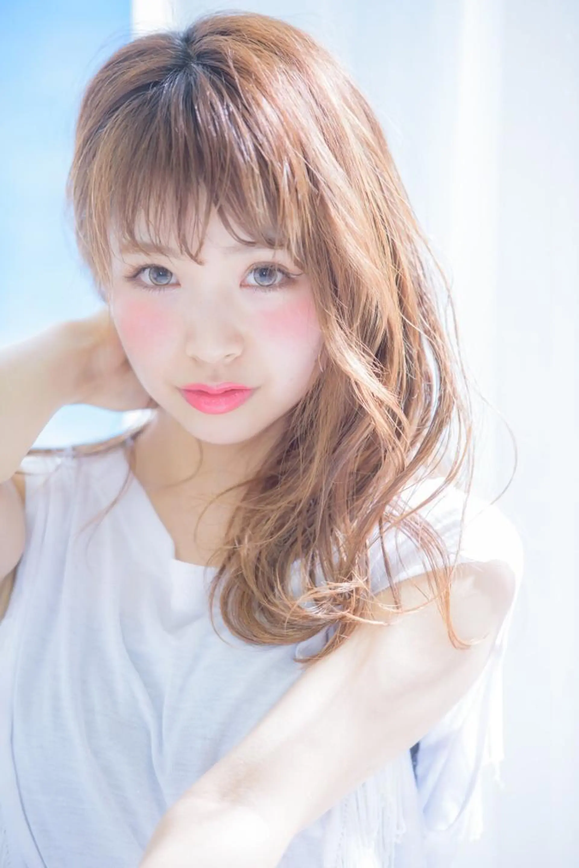 セミロング カラー パーマ ヘアアレンジ ベージュカラー ブリーチ 透明感カラー 伸ばしかけ レイヤーカット ✨ハイクオリティ✨ 山本香也のヘアスタイル