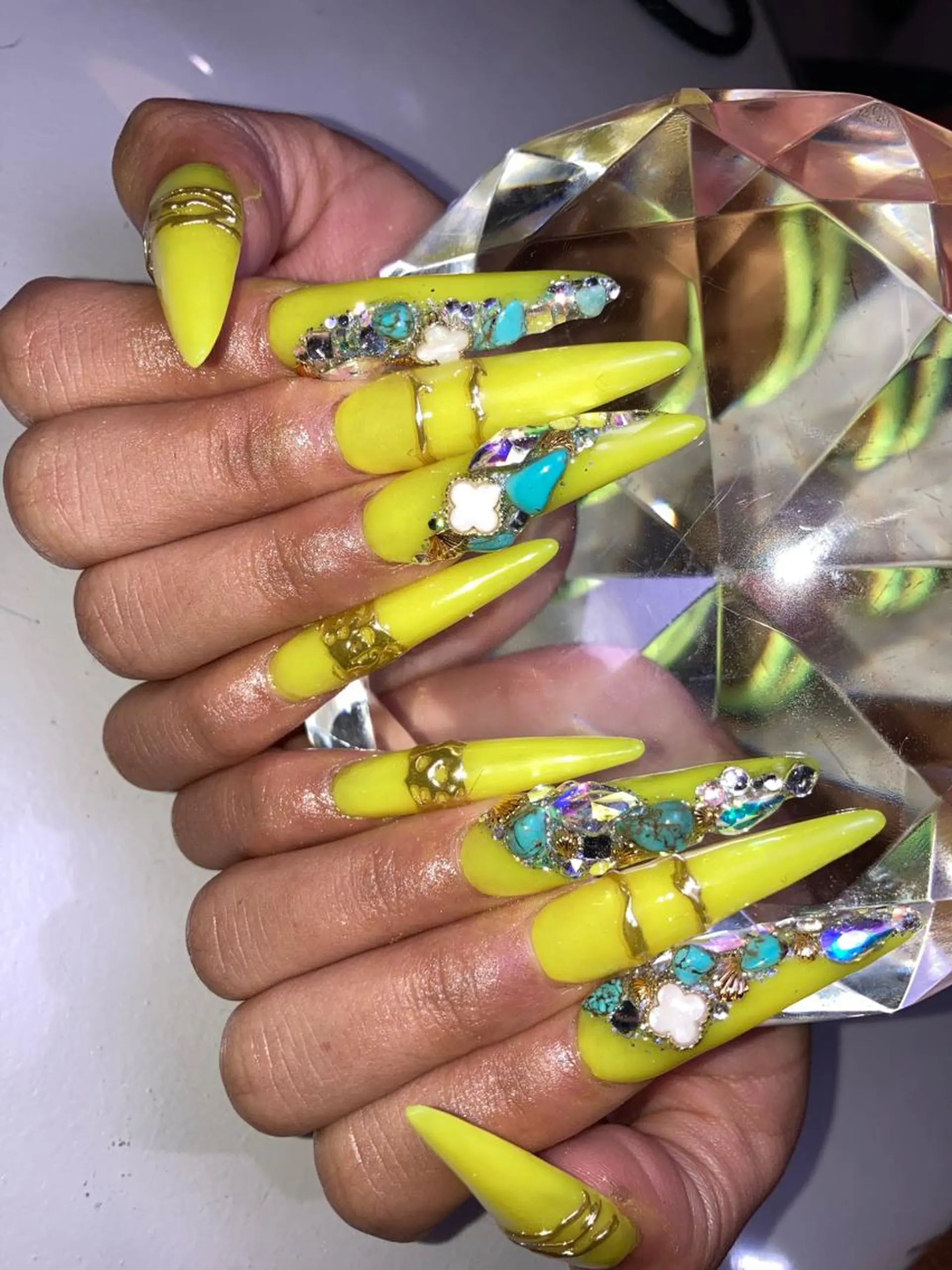 ネイル nailALBA 安蒜良彰のネイルデザイン