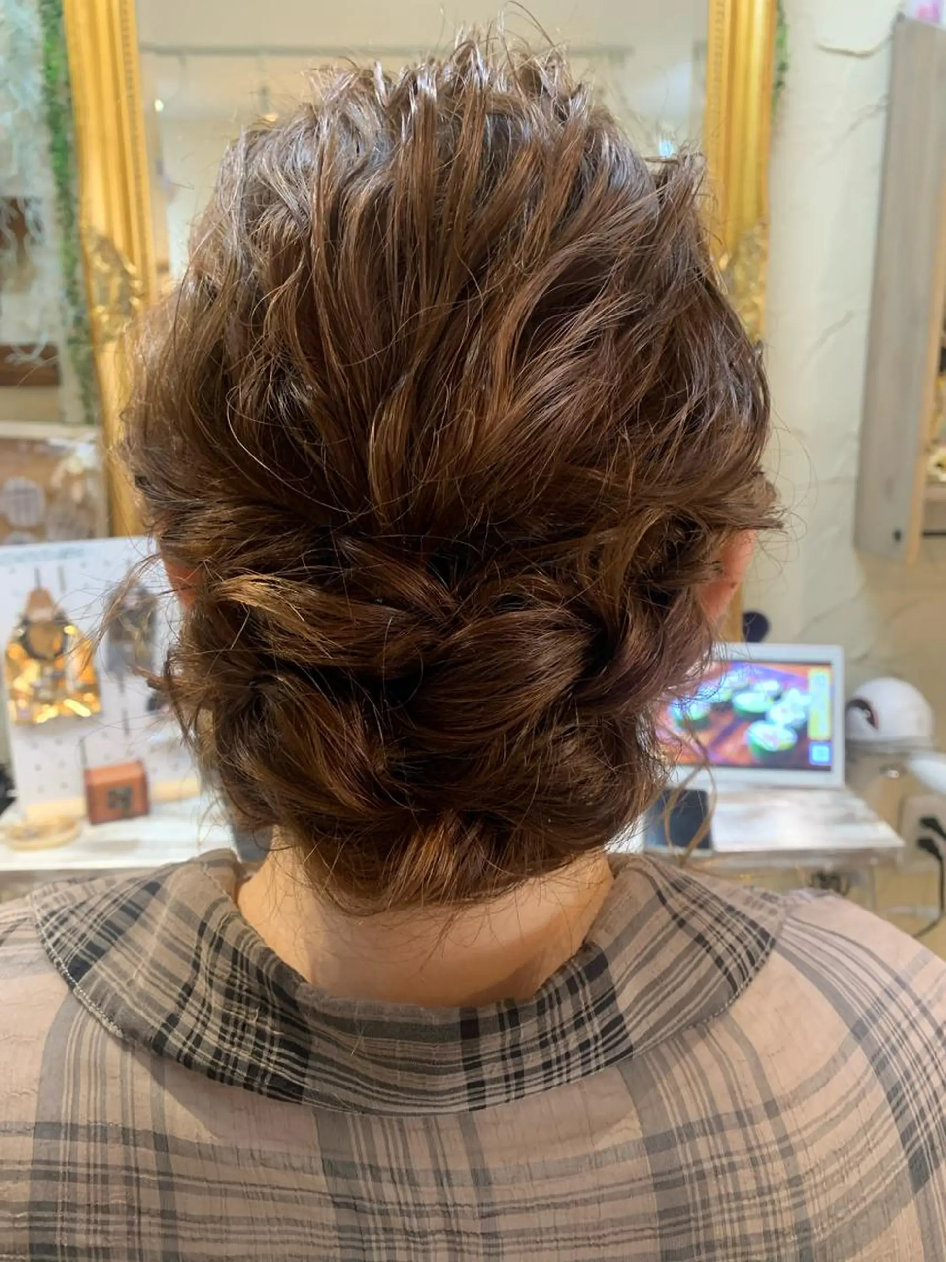 ミディアム ヘアアレンジ ヘアセット 林 友美のヘアスタイル