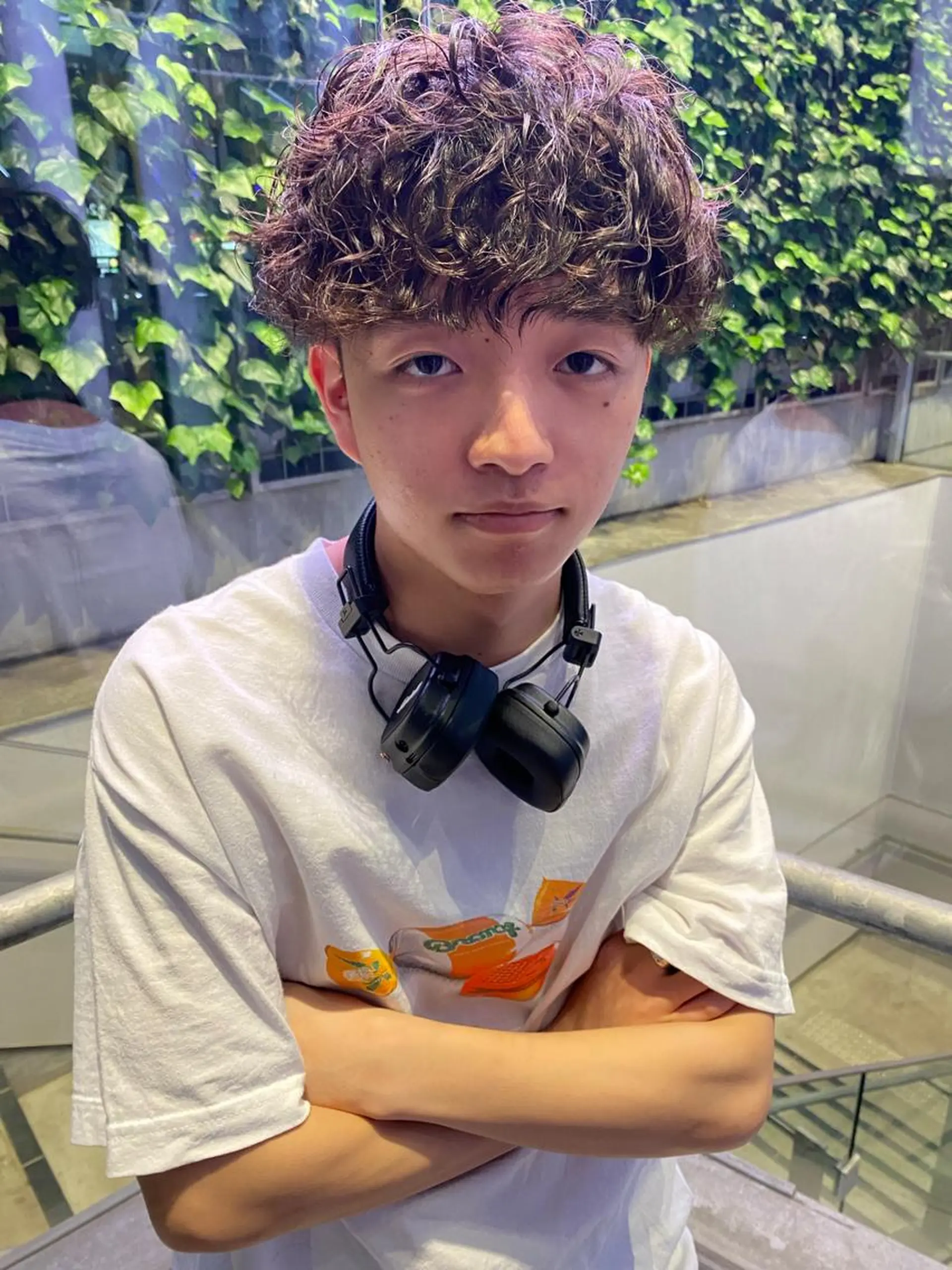 ショート パーマ メンズ メンズブリーチ メンズハイライト メンズインナーカラー メンズパーマ プードルパーマ charme所属・💈メンズカット ✂︎伊藤大輝💈のヘアスタイル