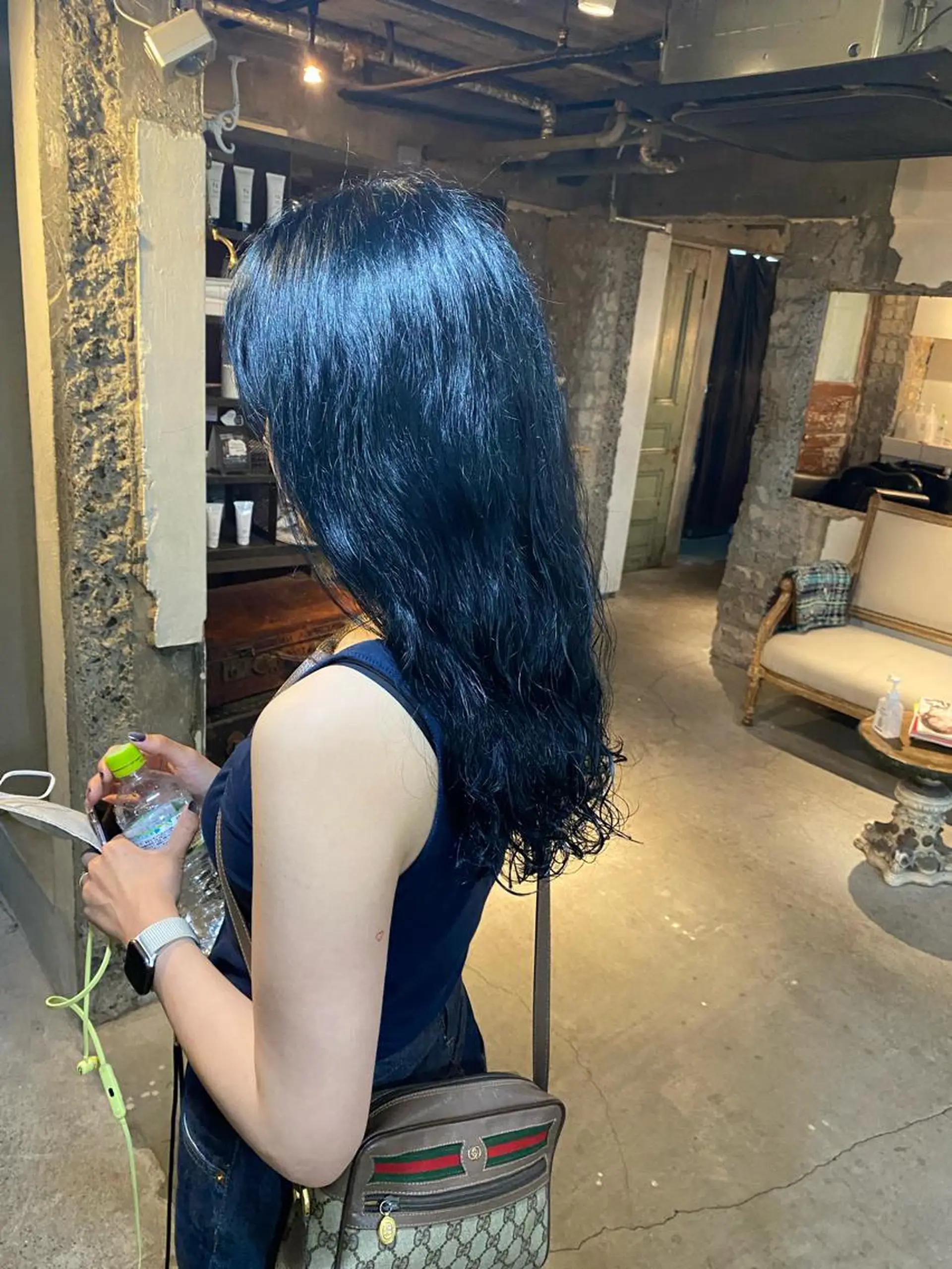 セミロング カラー ブルーカラー お任せヘア☘️☘️ 及川渚のヘアスタイル