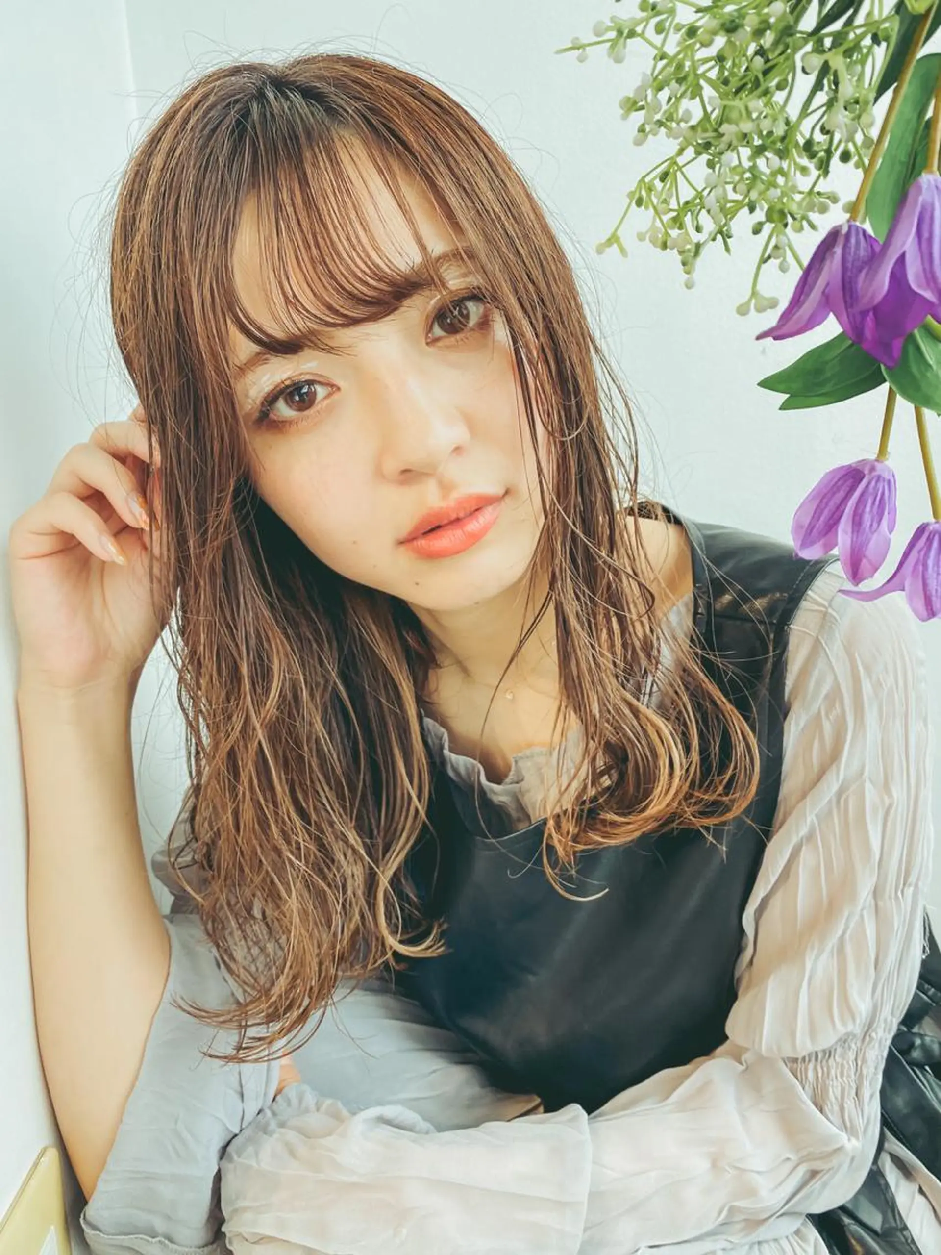 セミロング カラー カット ヘアカラー トリートメント ハイトーン/レイヤー /ケアブリーチ石川治のヘアスタイル