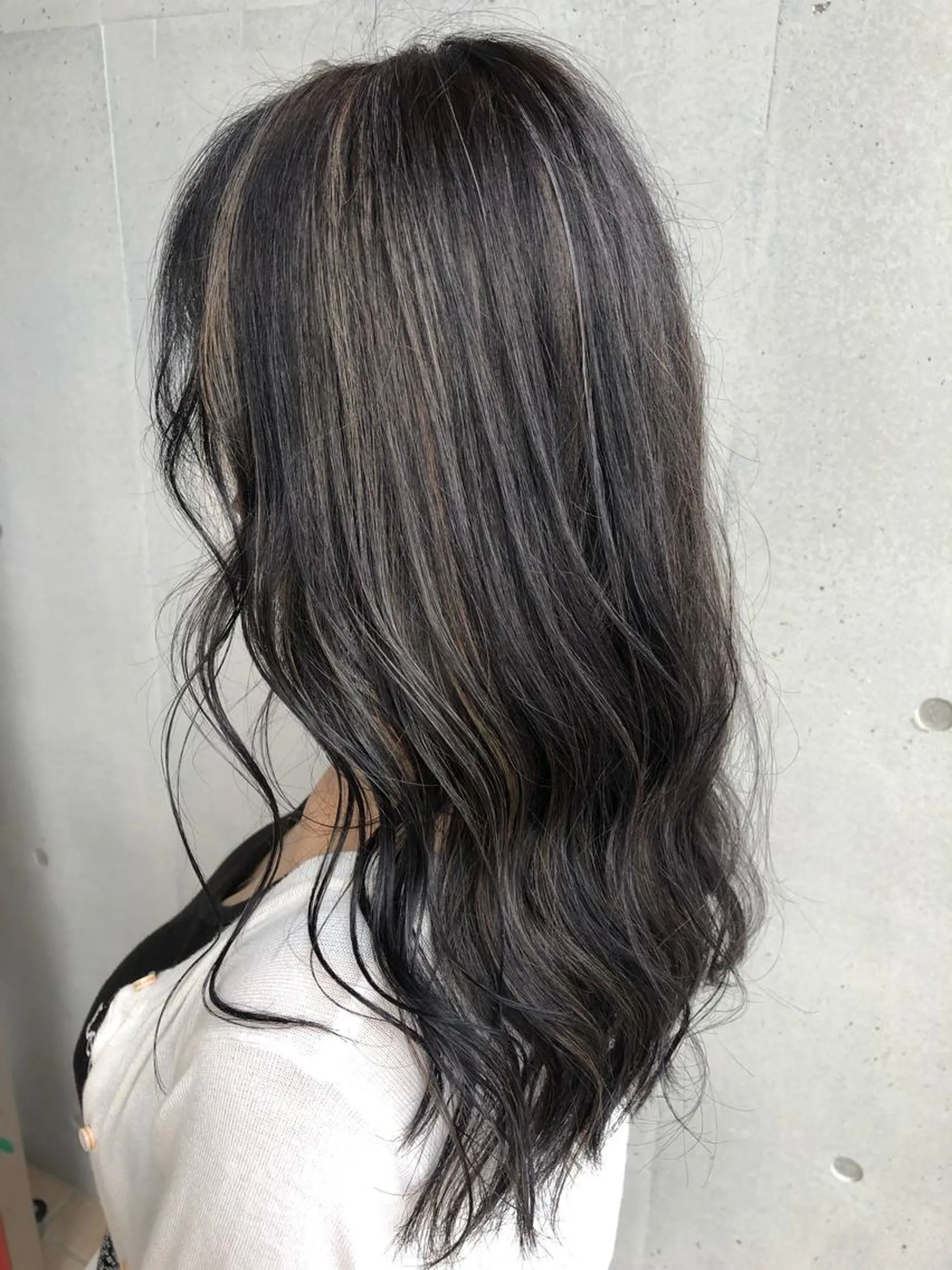 セミロング カラー ヘアカラー トリートメント ☕️ベージュカラー 内藤光哉☕️のヘアスタイル