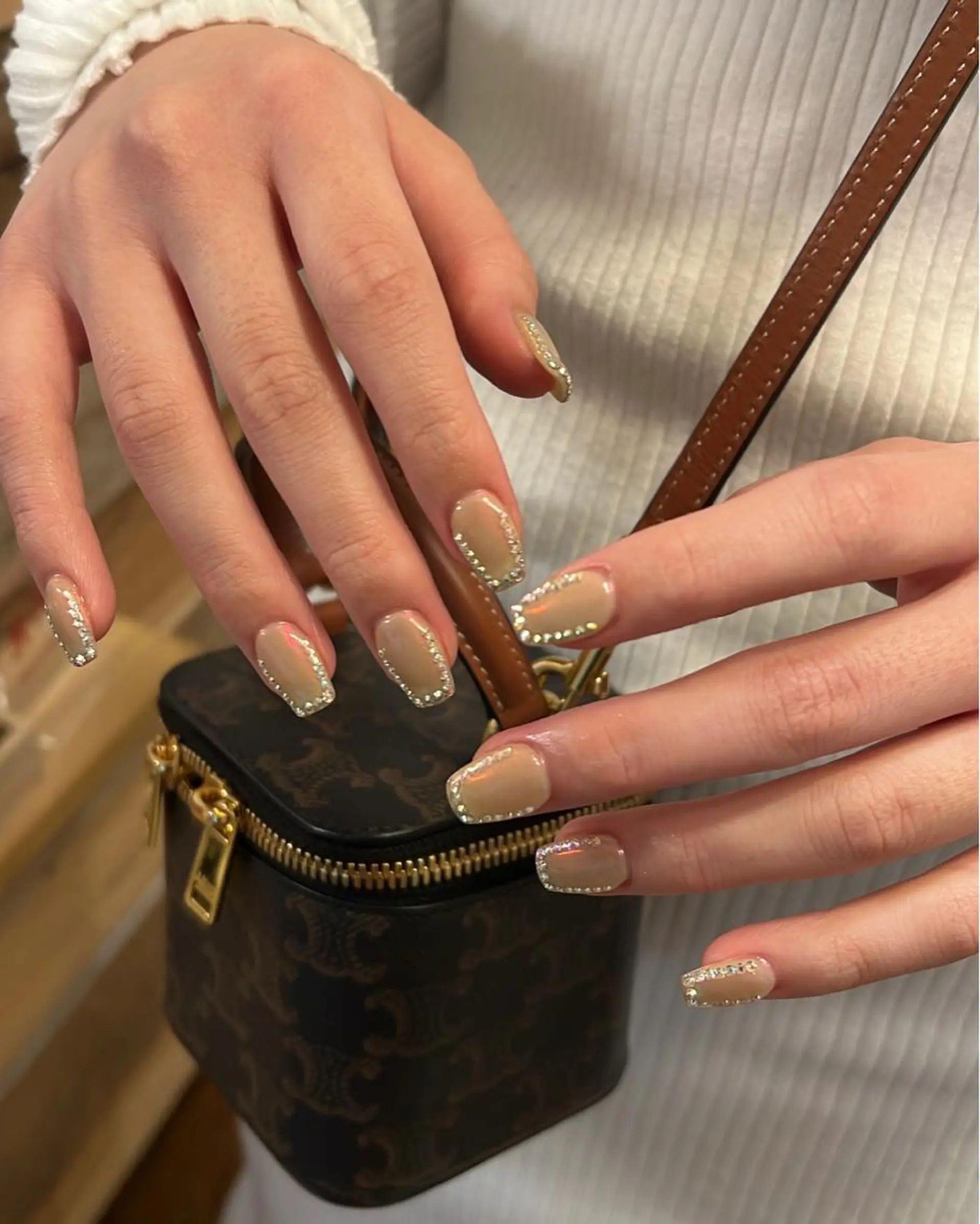 ネイル ハンドネイル フットネイル ハンドケア Nes.Nail所属・Miyagi Asamiのネイルデザイン