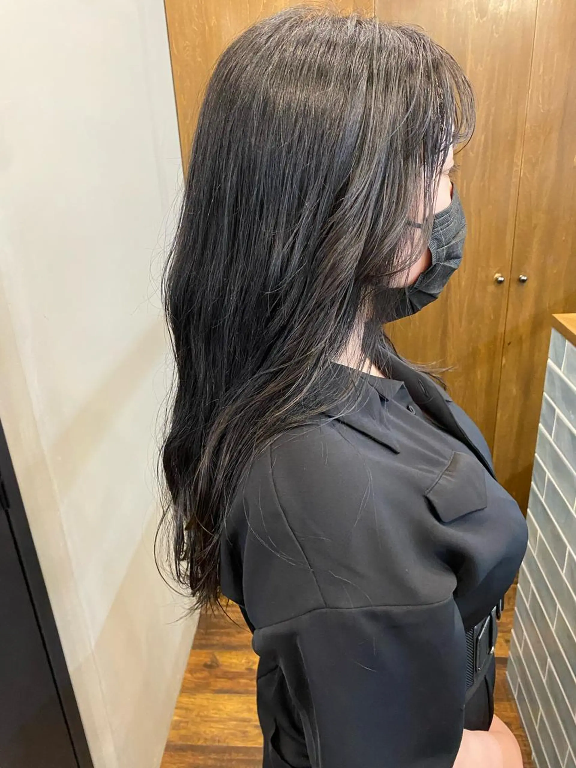 ロング カラー ヘアアレンジ triple double所属・武智 未来のヘアスタイル