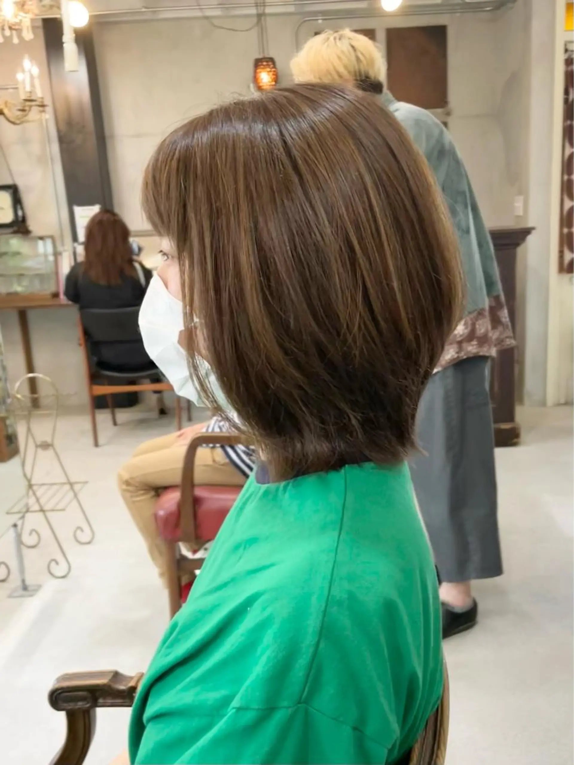 ミディアム 岡田 恭明のヘアスタイル