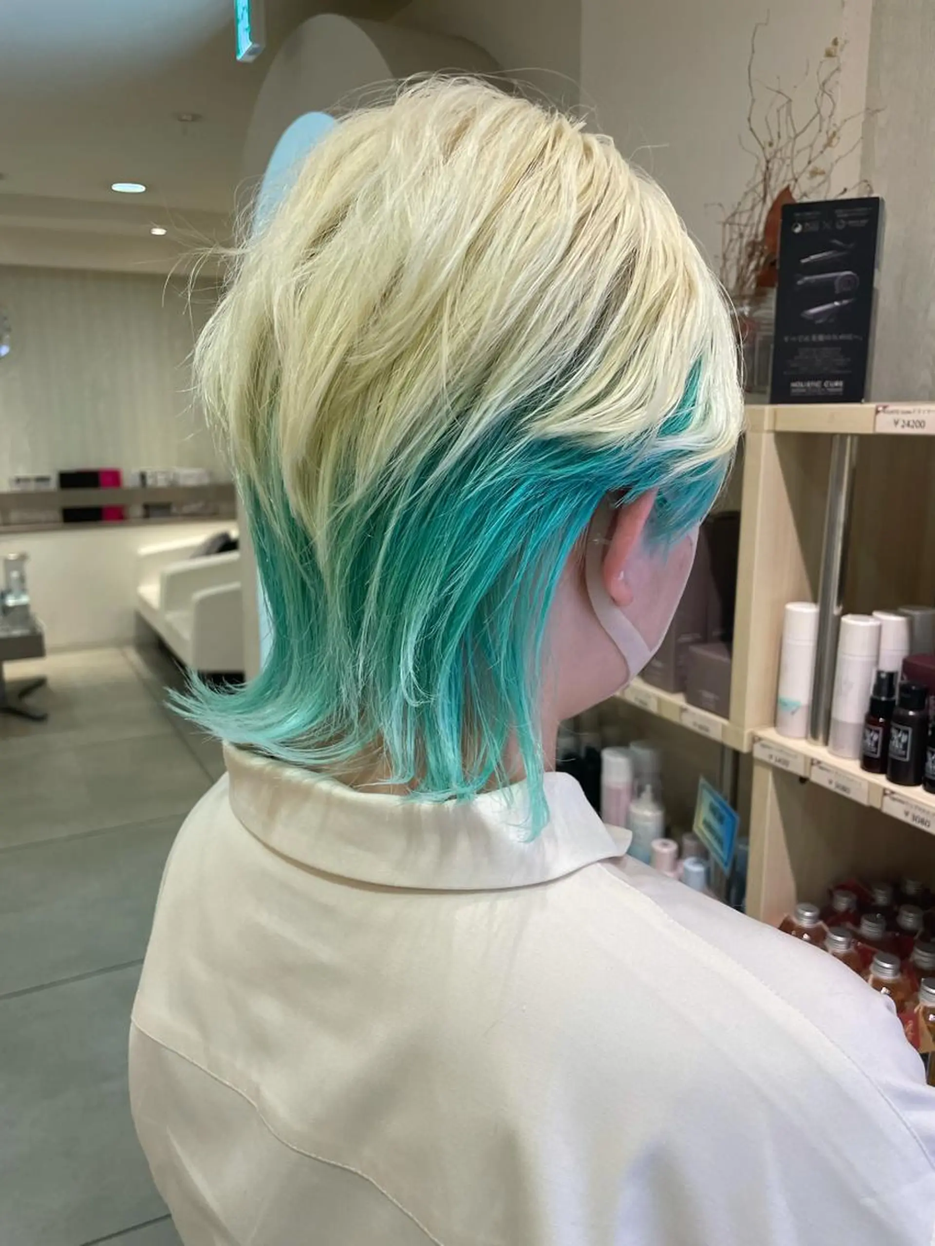 ショート ウルフカット カット 松佐 ゆかりのヘアスタイル