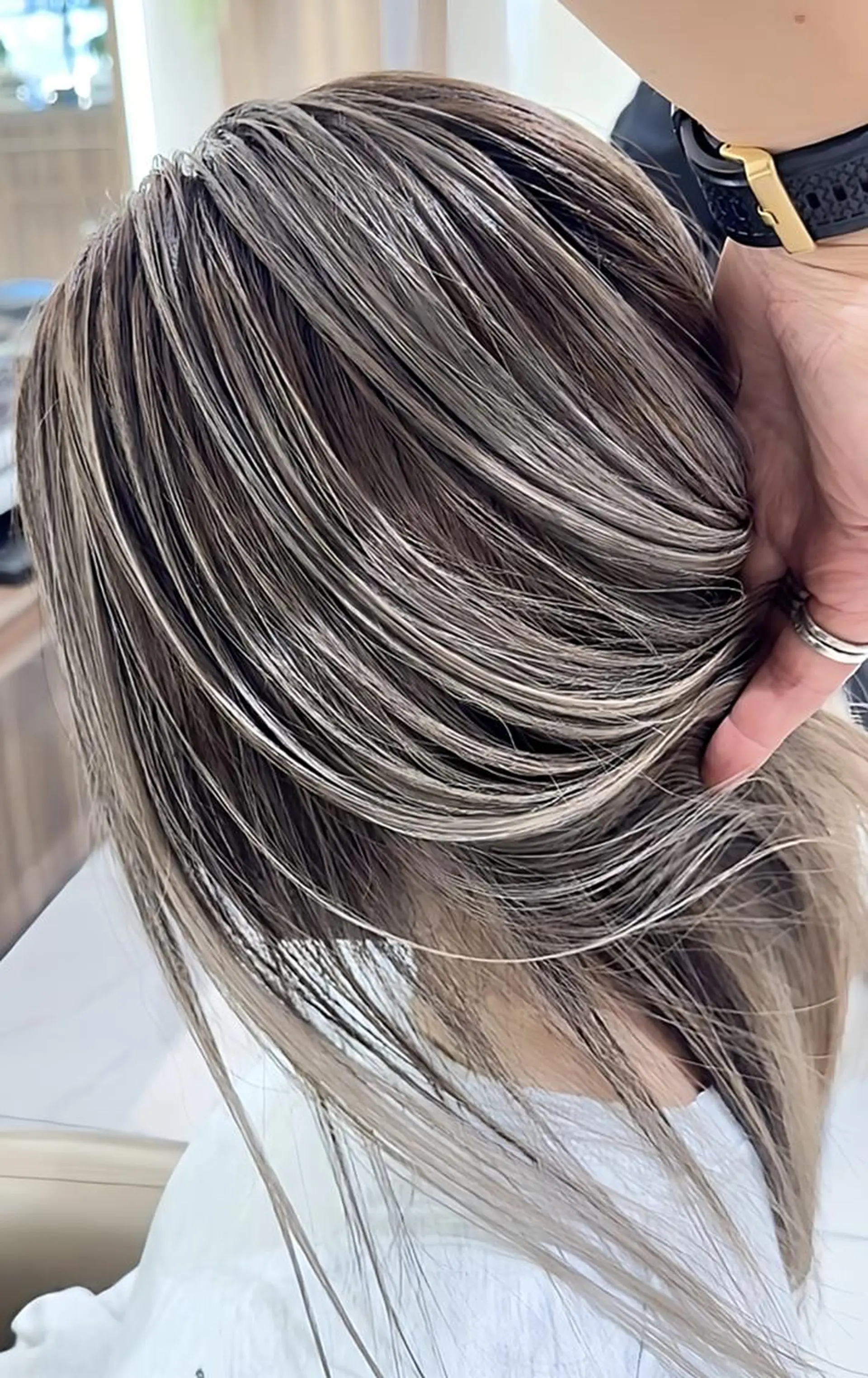 ロング カラー バレイヤージュ 髪質改善 レイヤーカット カット ヘアカラー トリートメント 山崎俊輔/髪質改善 /バレイヤージュのヘアスタイル