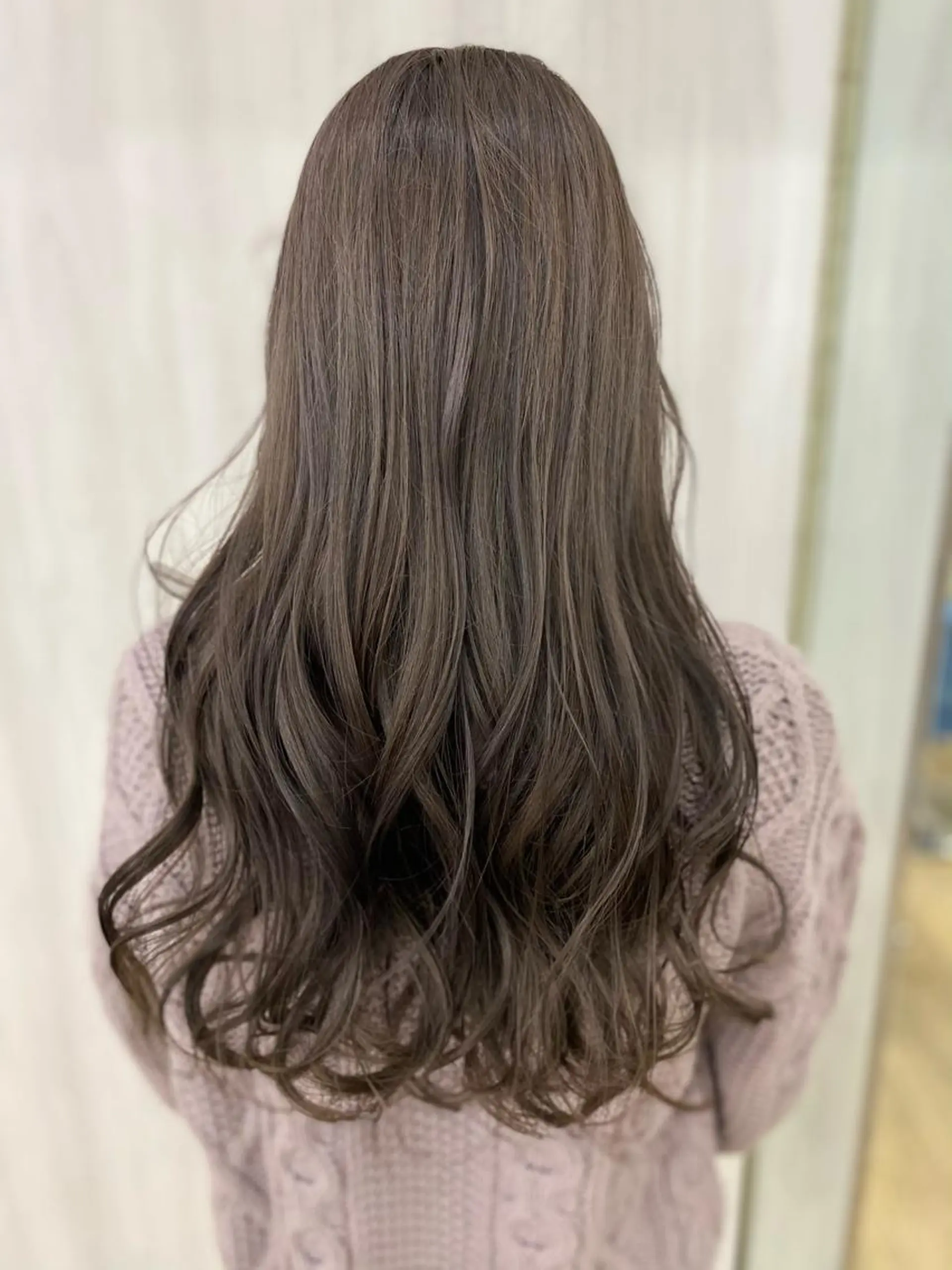 ロング カラー ヘアアレンジ グレージュ カット ヘアカラー replica上大岡所属・松井 敬太郎のヘアスタイル