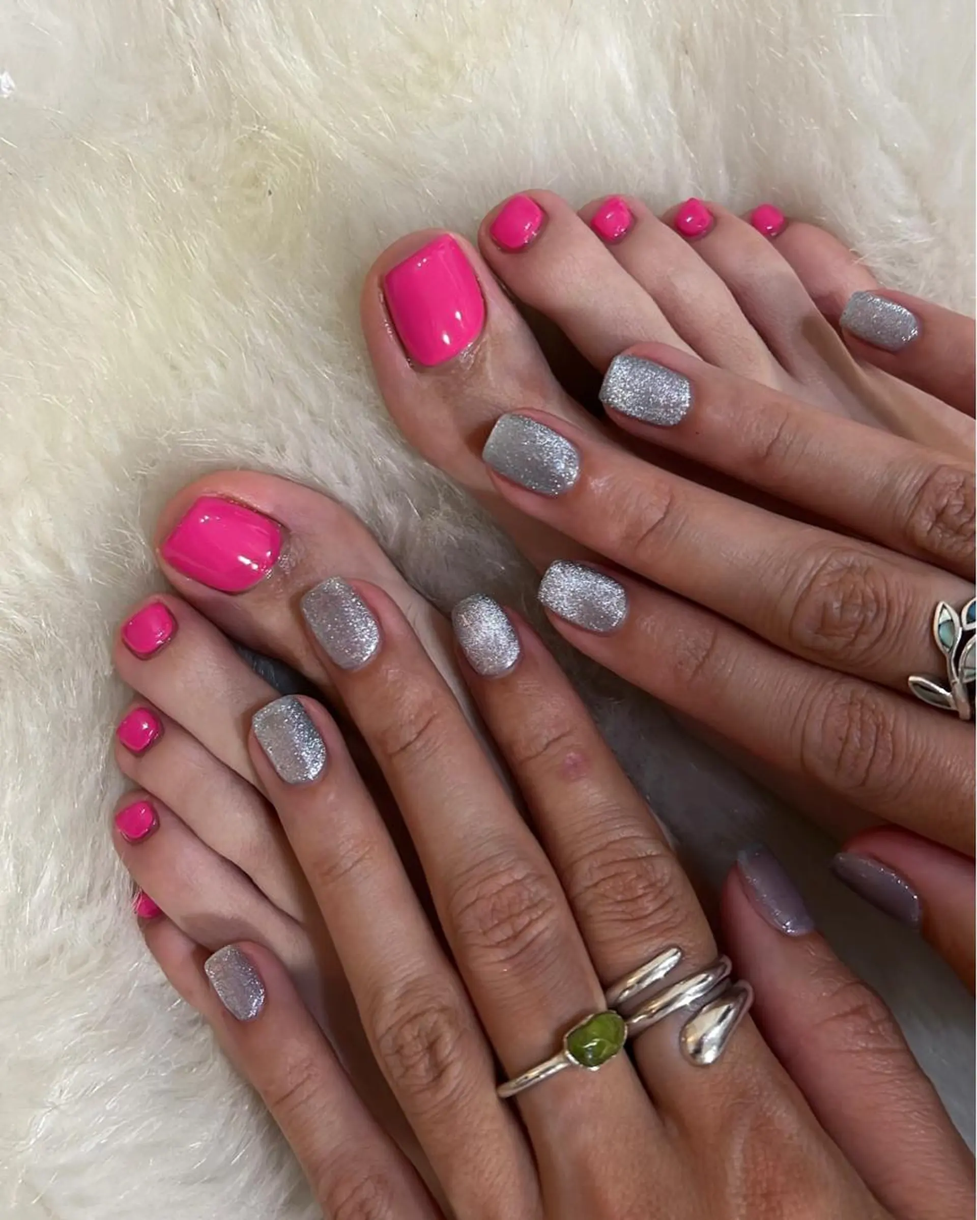 ネイル ハンドネイル フットネイル ハンドケア Nes.Nail所属・Miyagi Asamiのネイルデザイン