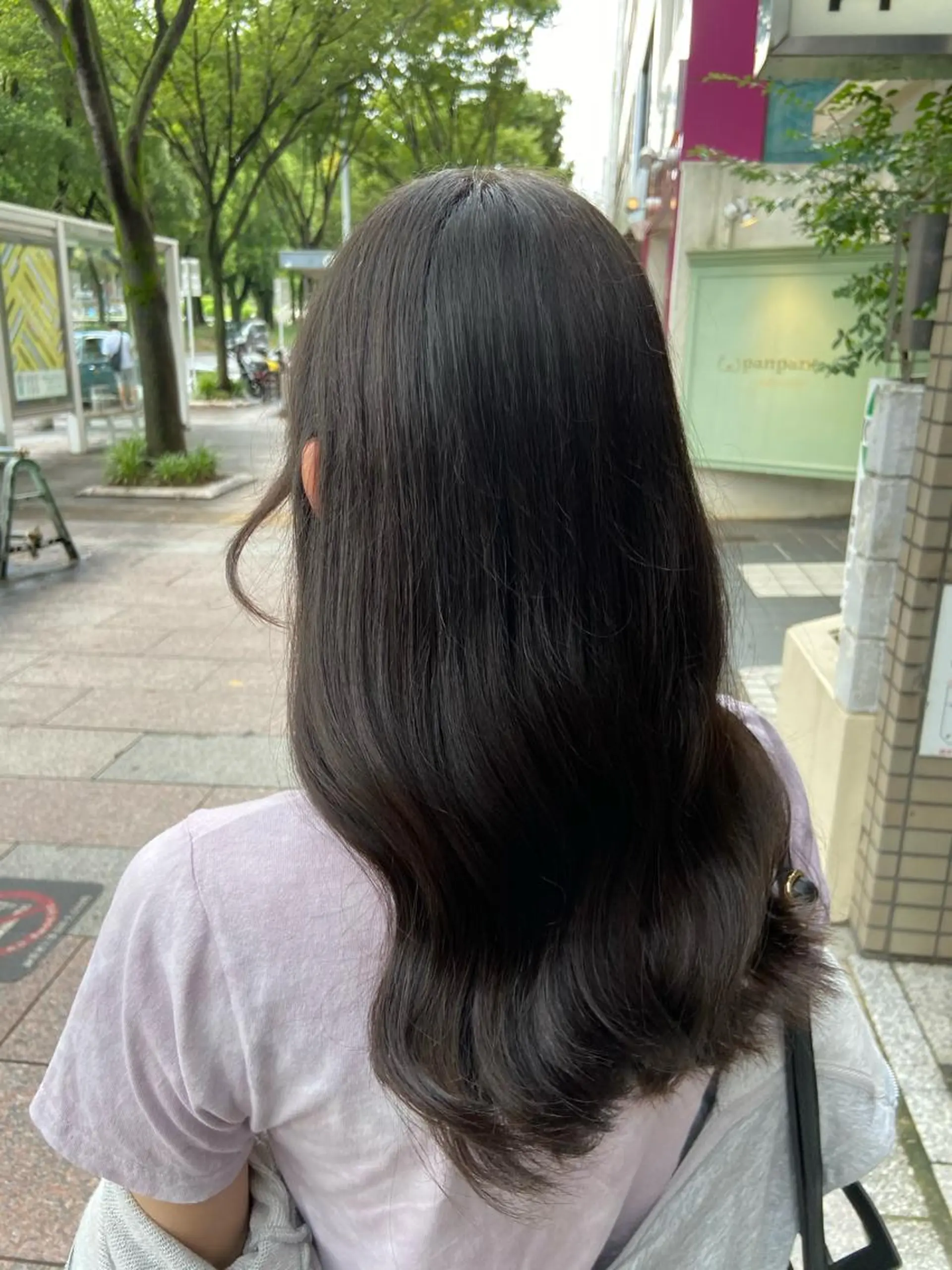 セミロング 石崎 真維のヘアスタイル