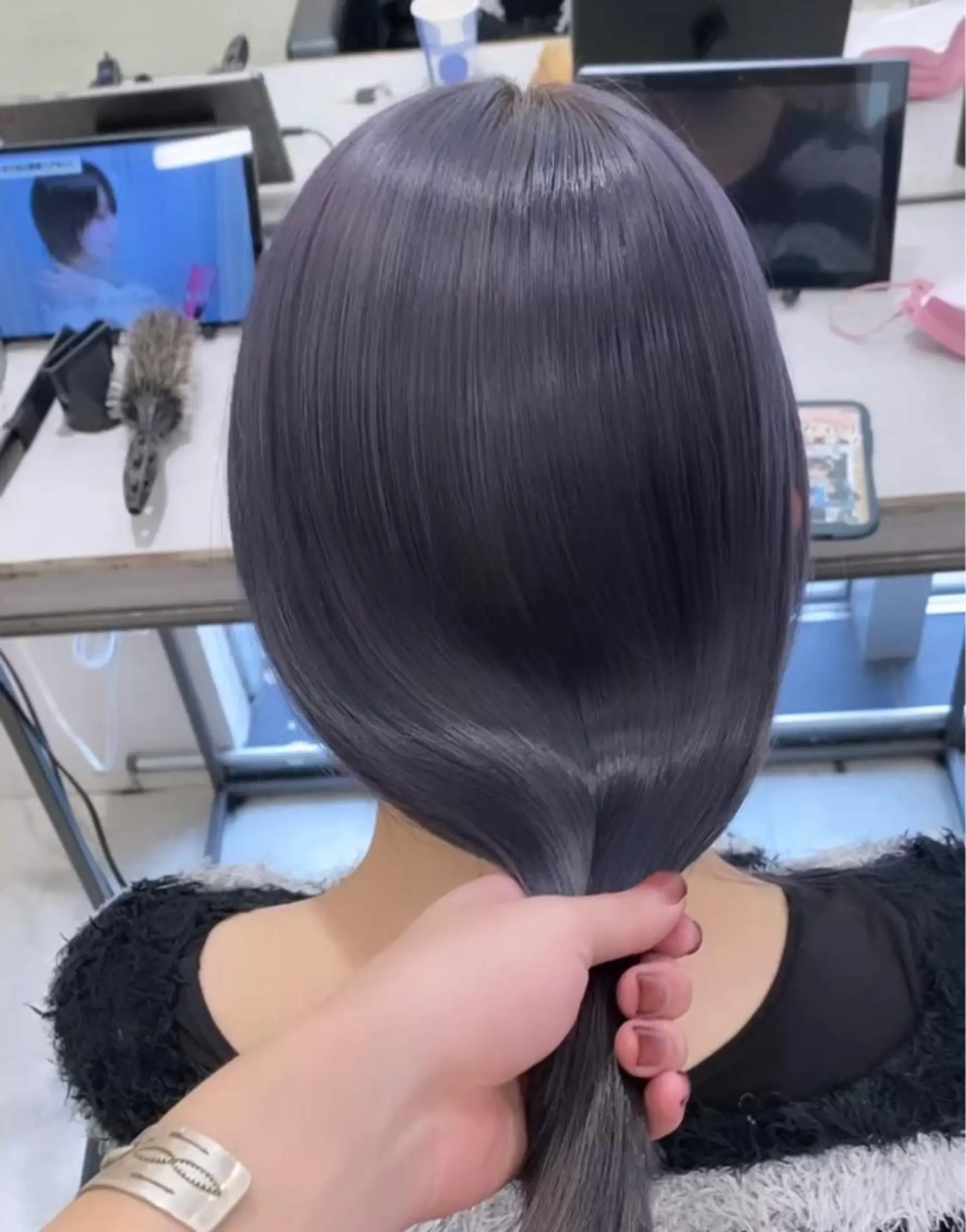 ミディアム カラー ヘアカラー トリートメント カラー系/カット特化 🟠オオタキマサシのヘアスタイル