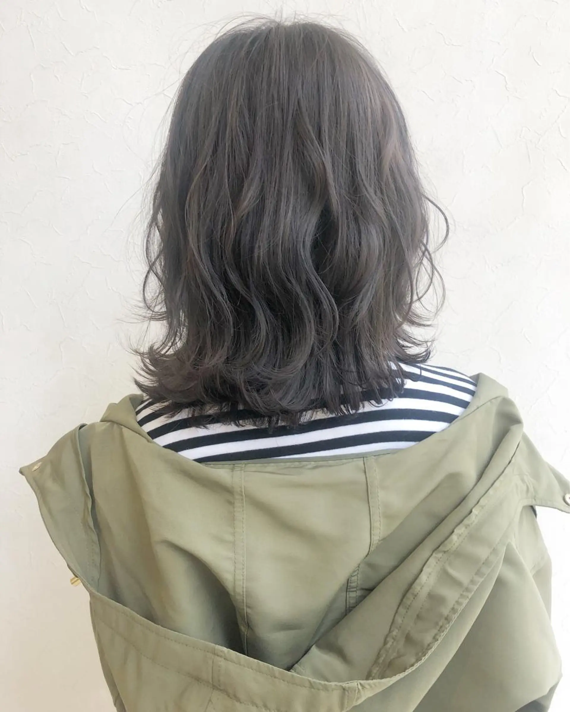 ミディアム カラー nakahara madokaのヘアスタイル