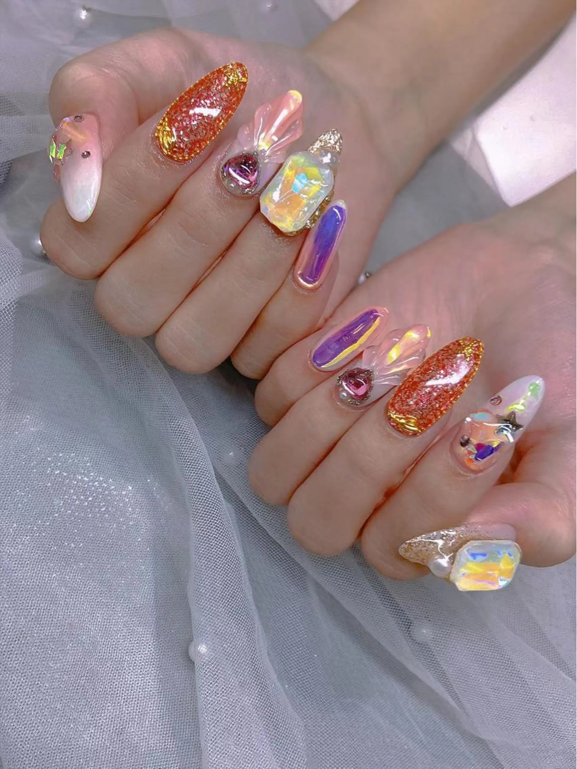 ネイル ストーンネイル リン リンのネイルデザイン