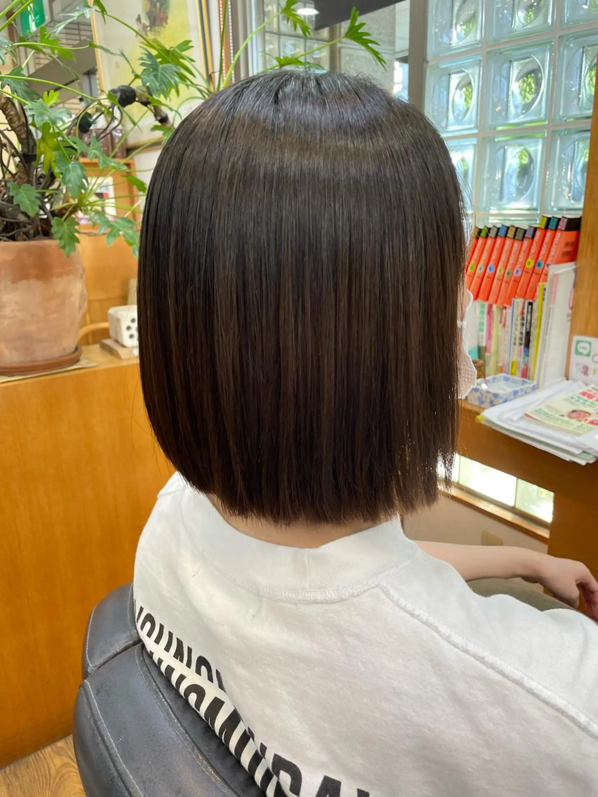 ミディアム ボブ 四日 英吏子のマツエク・マツパデザイン