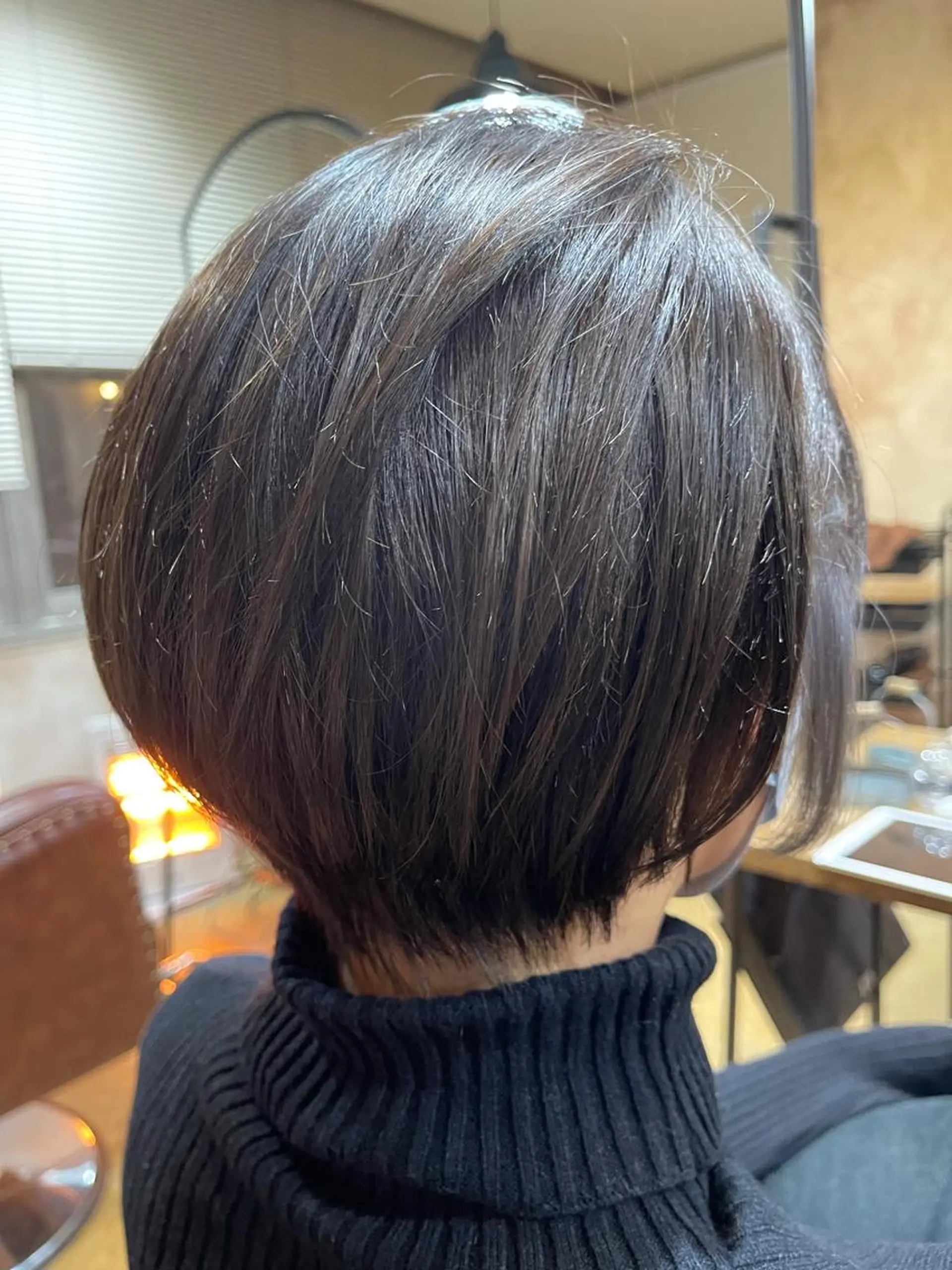 ショート カット ヘアカラー トリートメント antica YOSHIのヘアスタイル