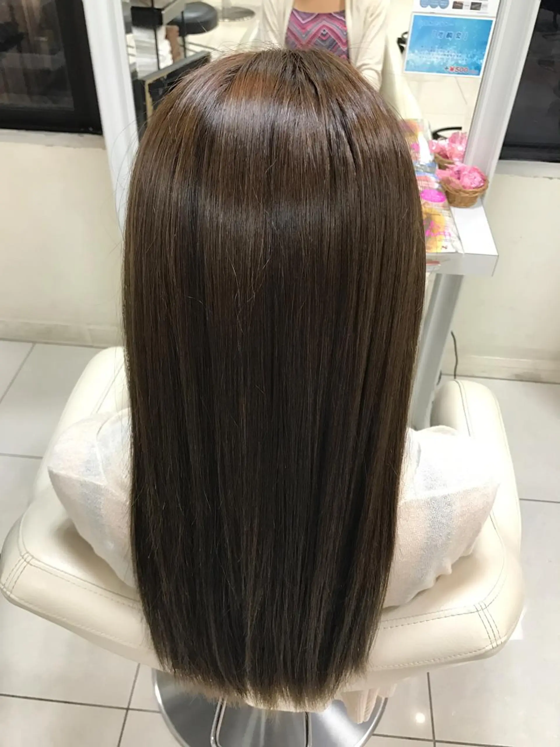 ロング カラー ハイライトカラー イルミナカラー ハイライト 【暖色カラー特化】 中山由梨のヘアスタイル