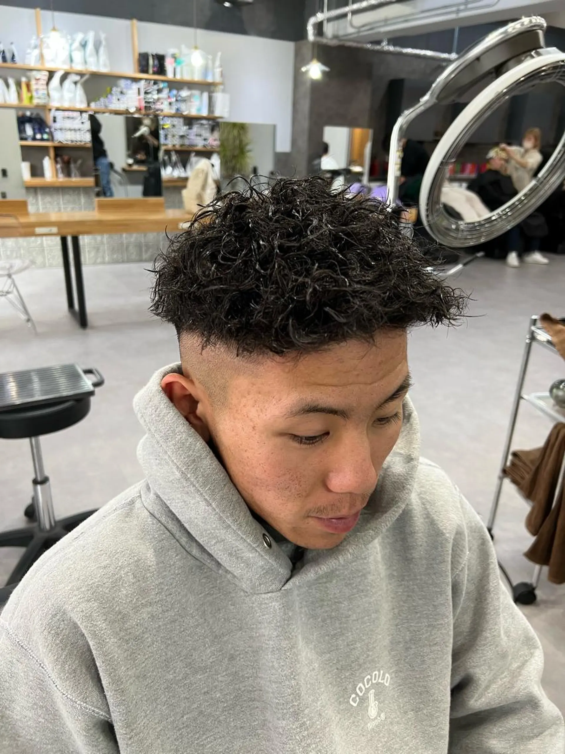 パーマ メンズ 金子勇希🔥パーマ 比率90%以上🔥のヘアスタイル