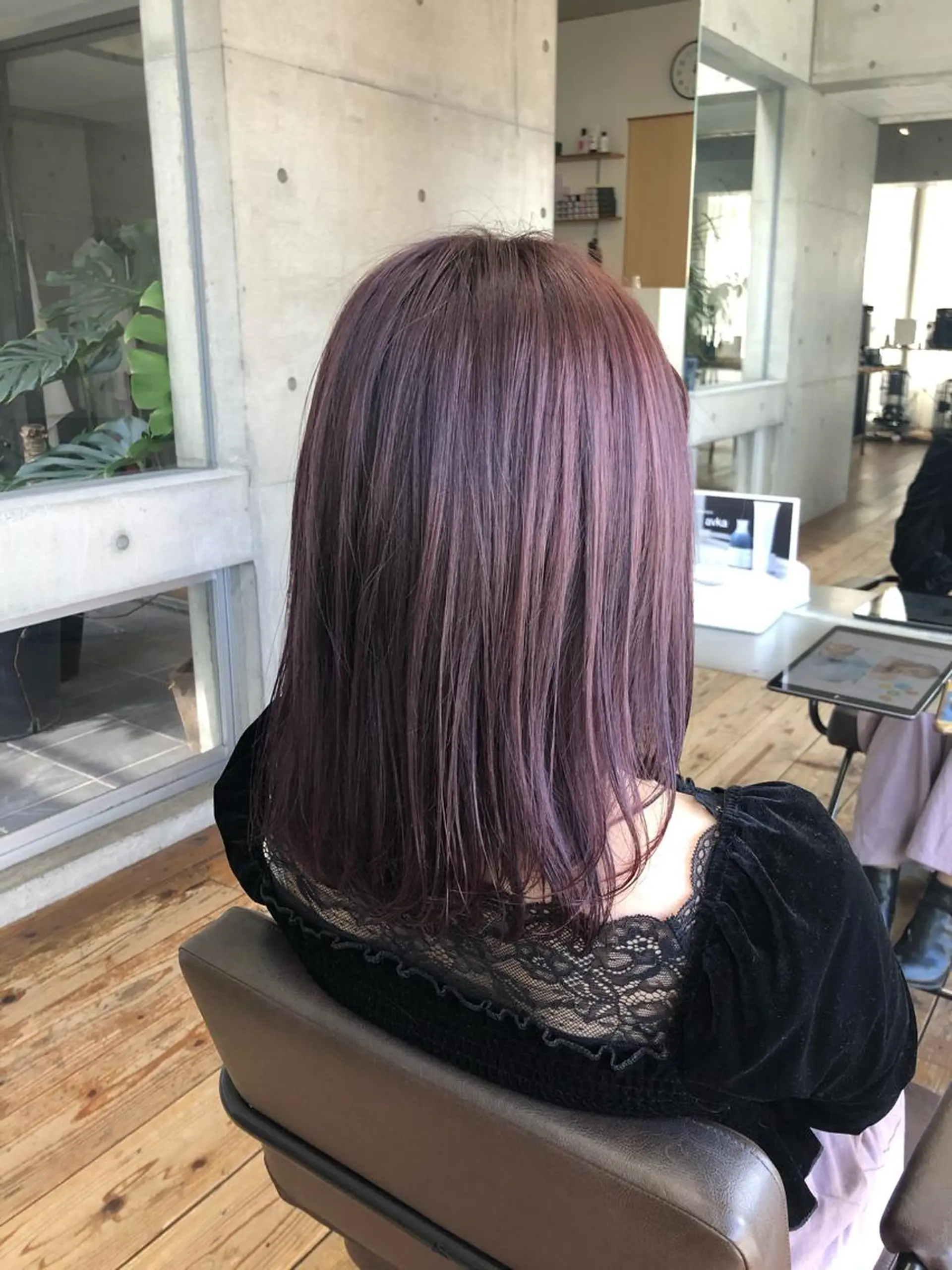 セミロング カラー ブラウンカラー ピンクカラー ピンクブラウン バイオレットカラー ヘアカラー nagisa /縮毛矯正のヘアスタイル