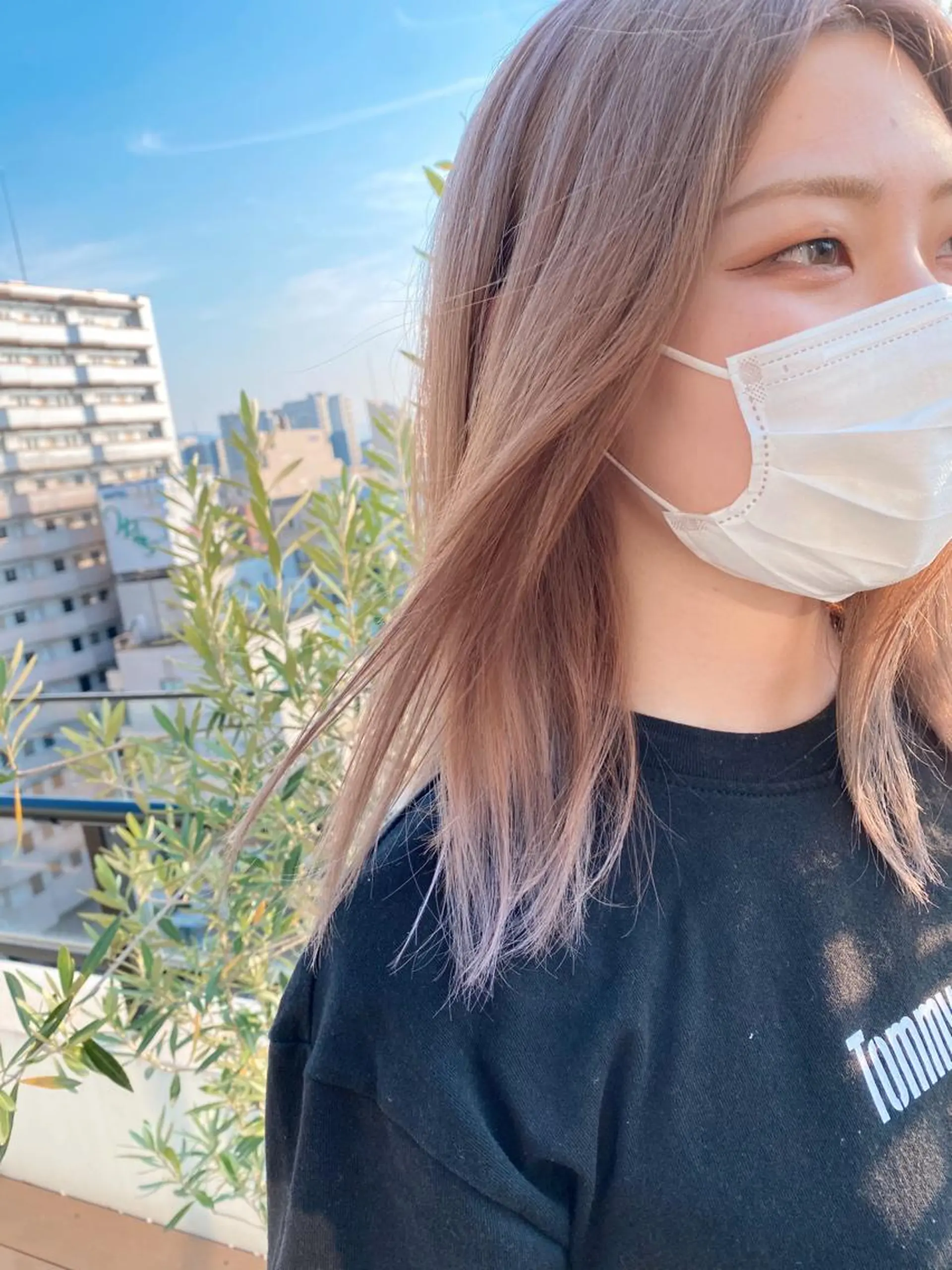 ミディアム カラー ブリーチ ブロンド ケアブリーチ Living所属・ヨシモトリョウ 髪質改善/美髪のヘアスタイル