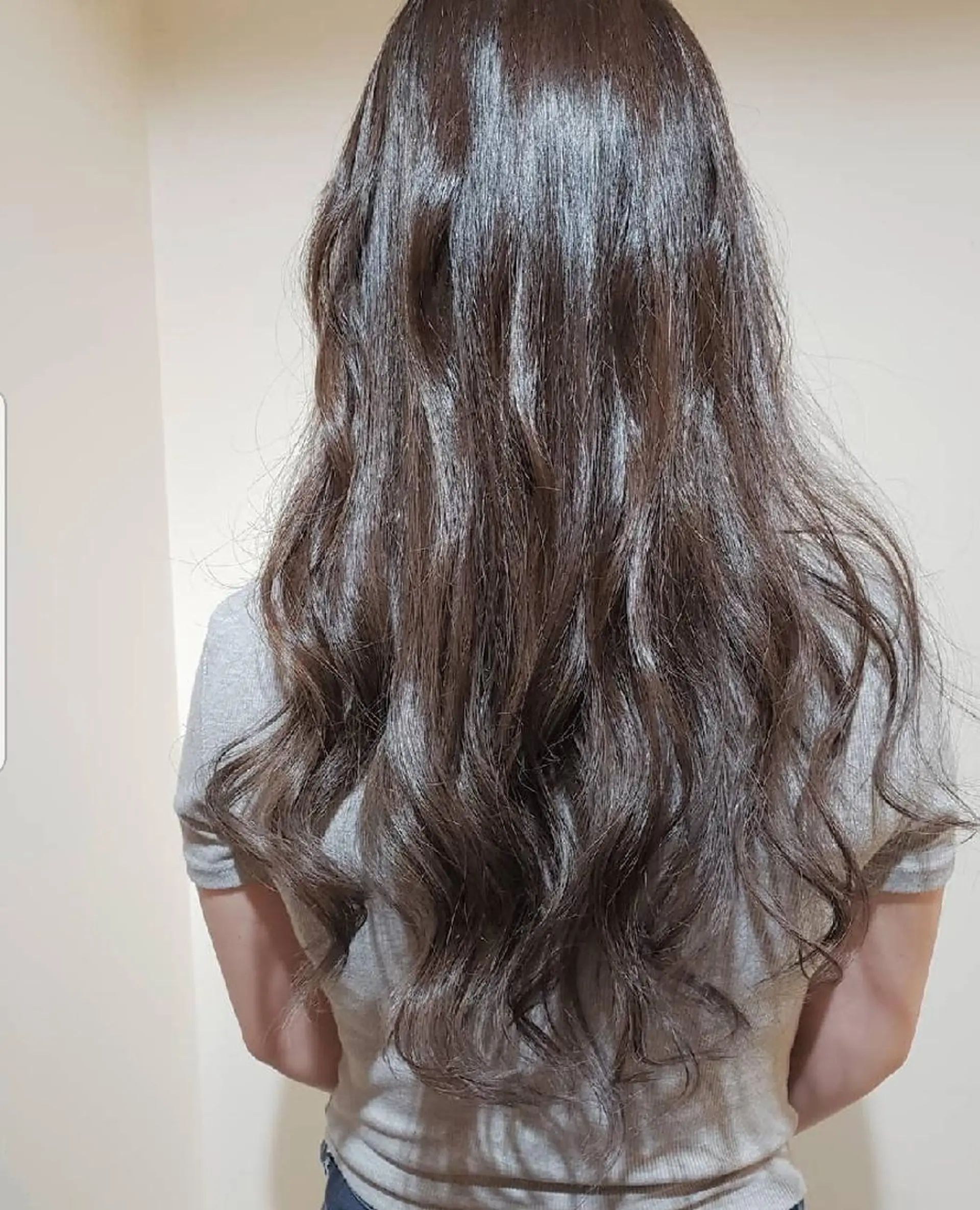 ロング アッシュ ハイライト カット トリートメント 🇰🇷透明感×ハイ トーン🌟tomoのヘアスタイル