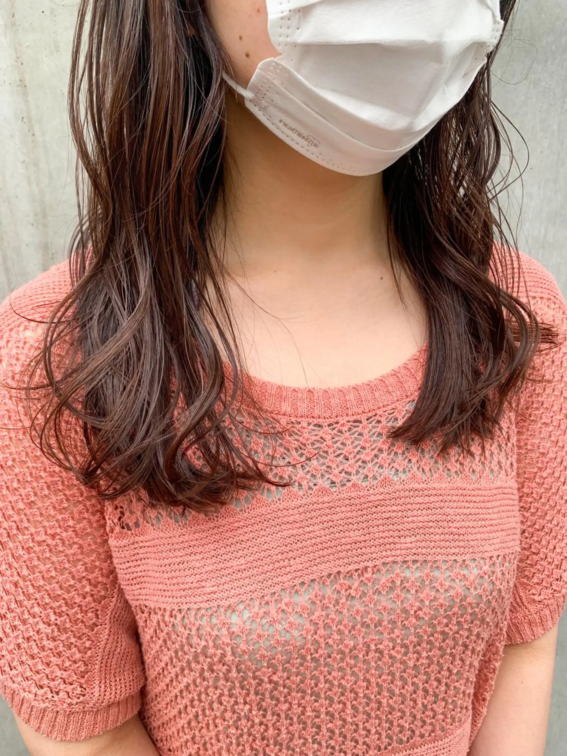 ミディアム パーマ ヘアアレンジ ミディアムパーマ yuka .のヘアスタイル