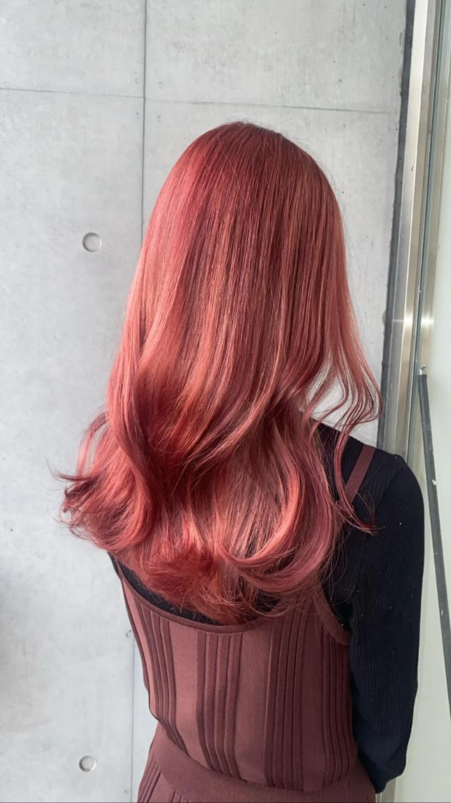 ロング カラー ベージュカラー ピンクカラー レッドカラー 【ROA】 MISUZU✨のヘアスタイル