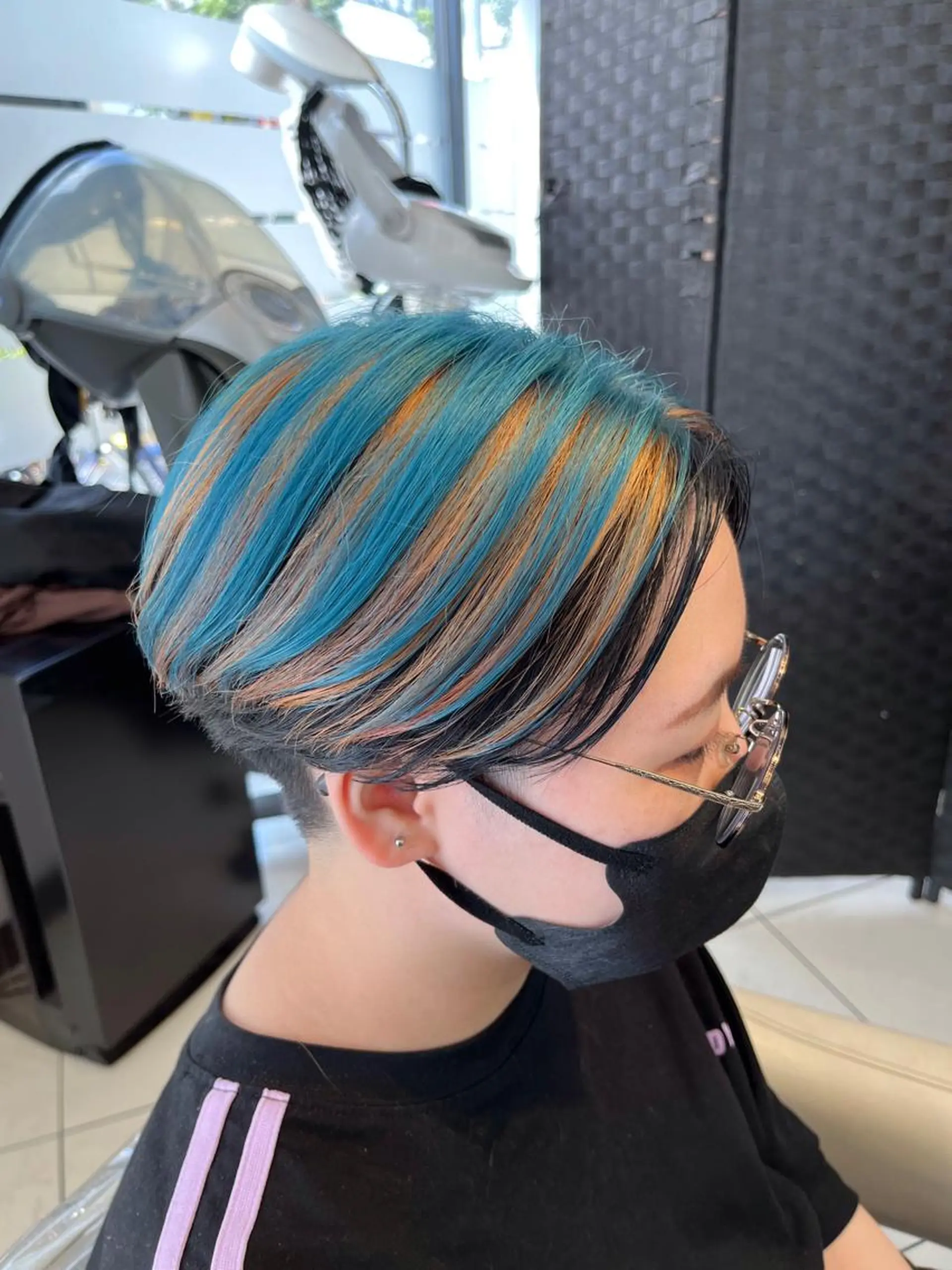 ショート カラー ブルーカラー オレンジ あらげ 🌈推しカラー🌈ᵕのヘアスタイル