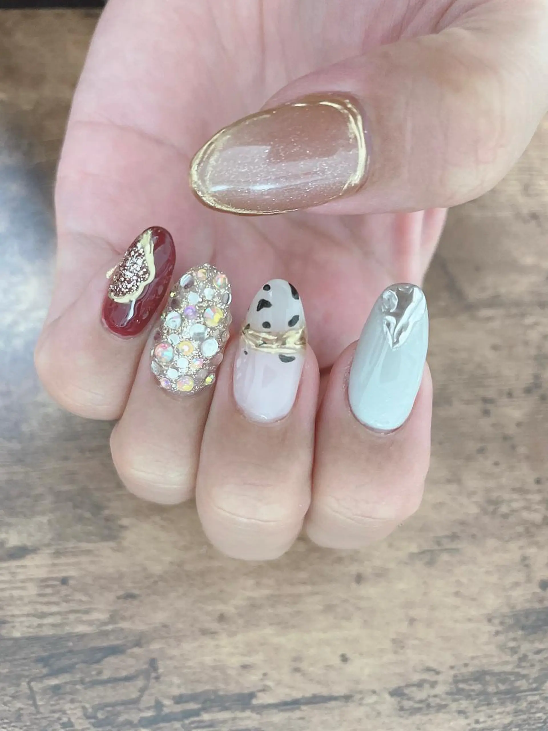 ネイル Bianca SAITO🌺のネイルデザイン