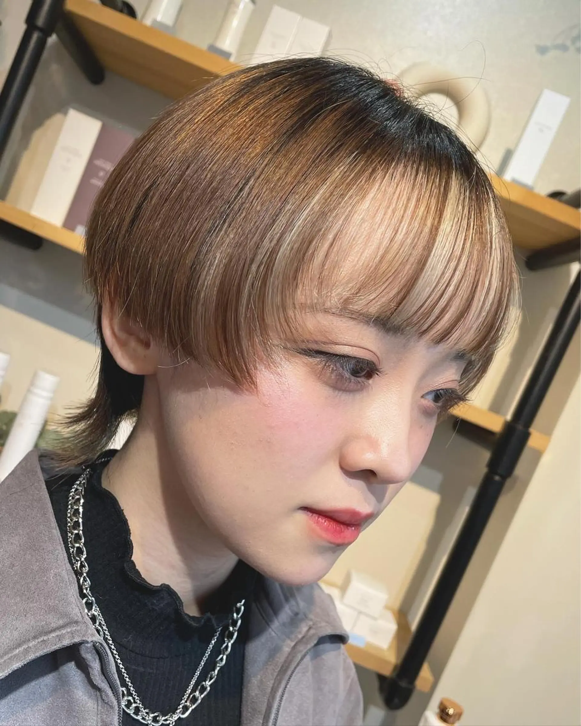 ショート ウルフカット CRACE「店長」 アヤカのヘアスタイル