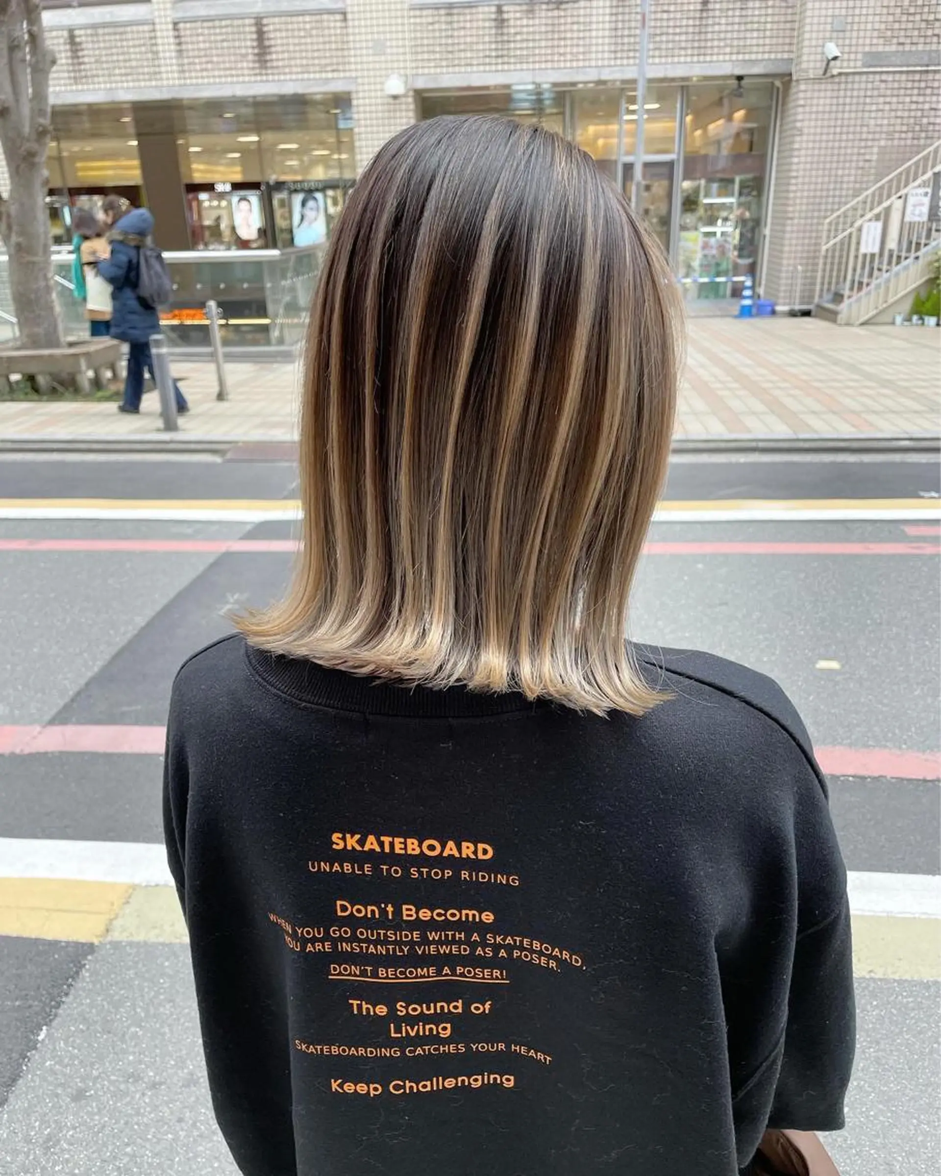 ショート カラー バレイヤージュ ボブ レイヤーカット ヘアカラー トリートメント Tao所属・藤川 大智のヘアスタイル