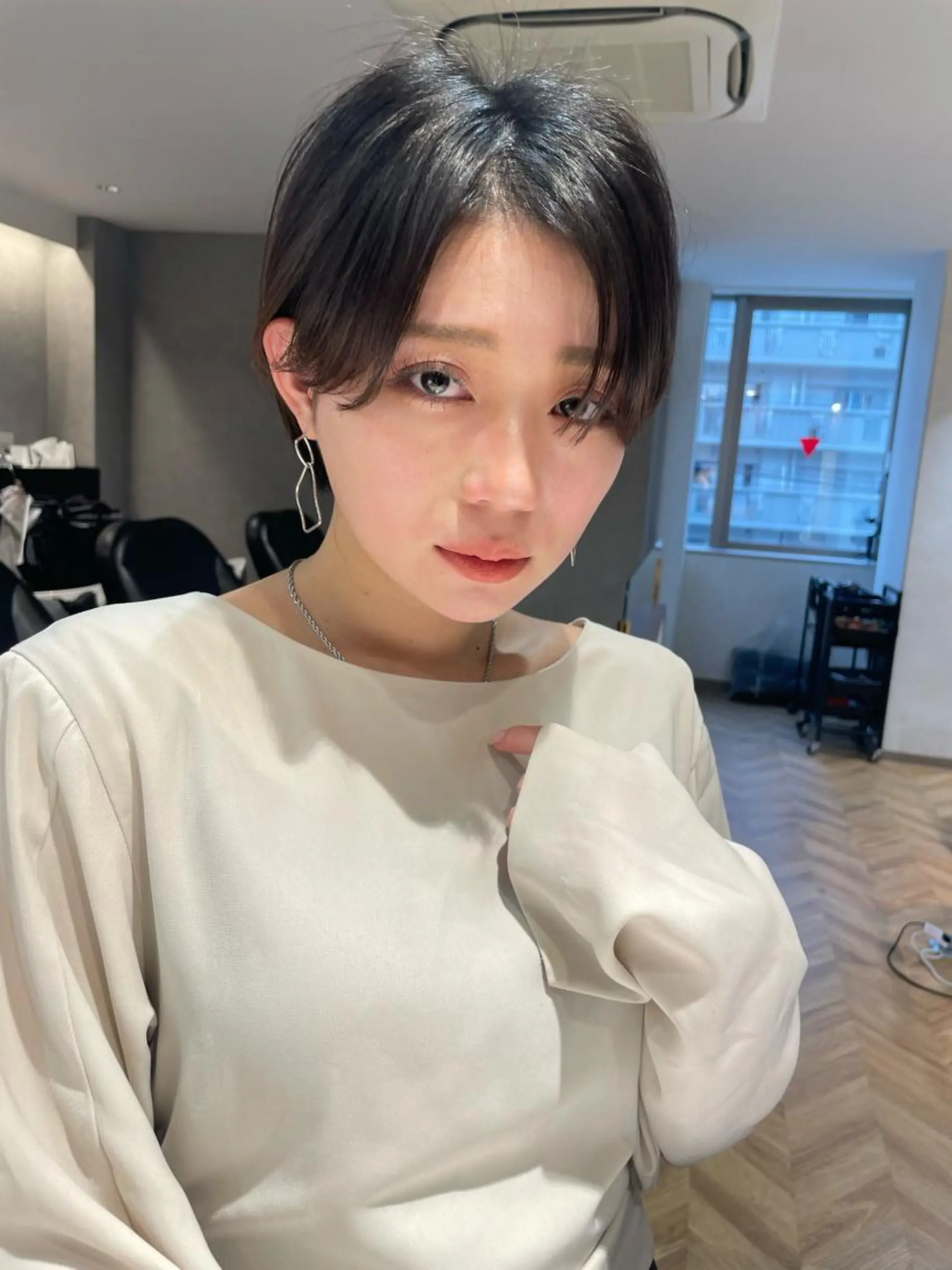 ショート カラー ショートボブ ブルーカラー ボブ 顔周りカット ショートヘア Aster 店長 れおん✂️のヘアスタイル