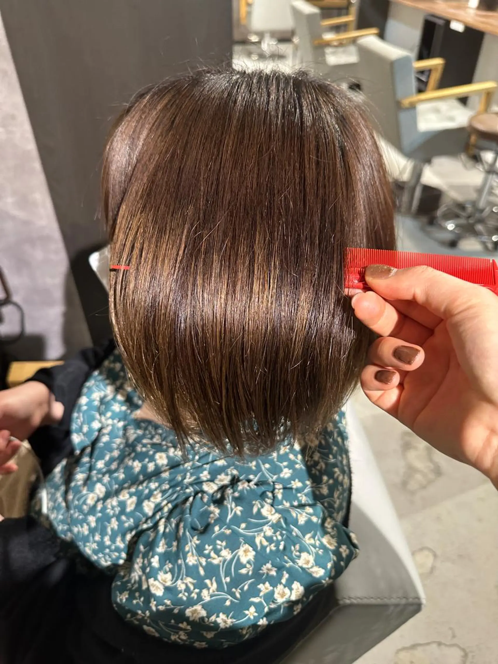 ミディアム カット 縮毛矯正 トリートメント 髪質改善のプロ✨りな さんのヘアスタイル