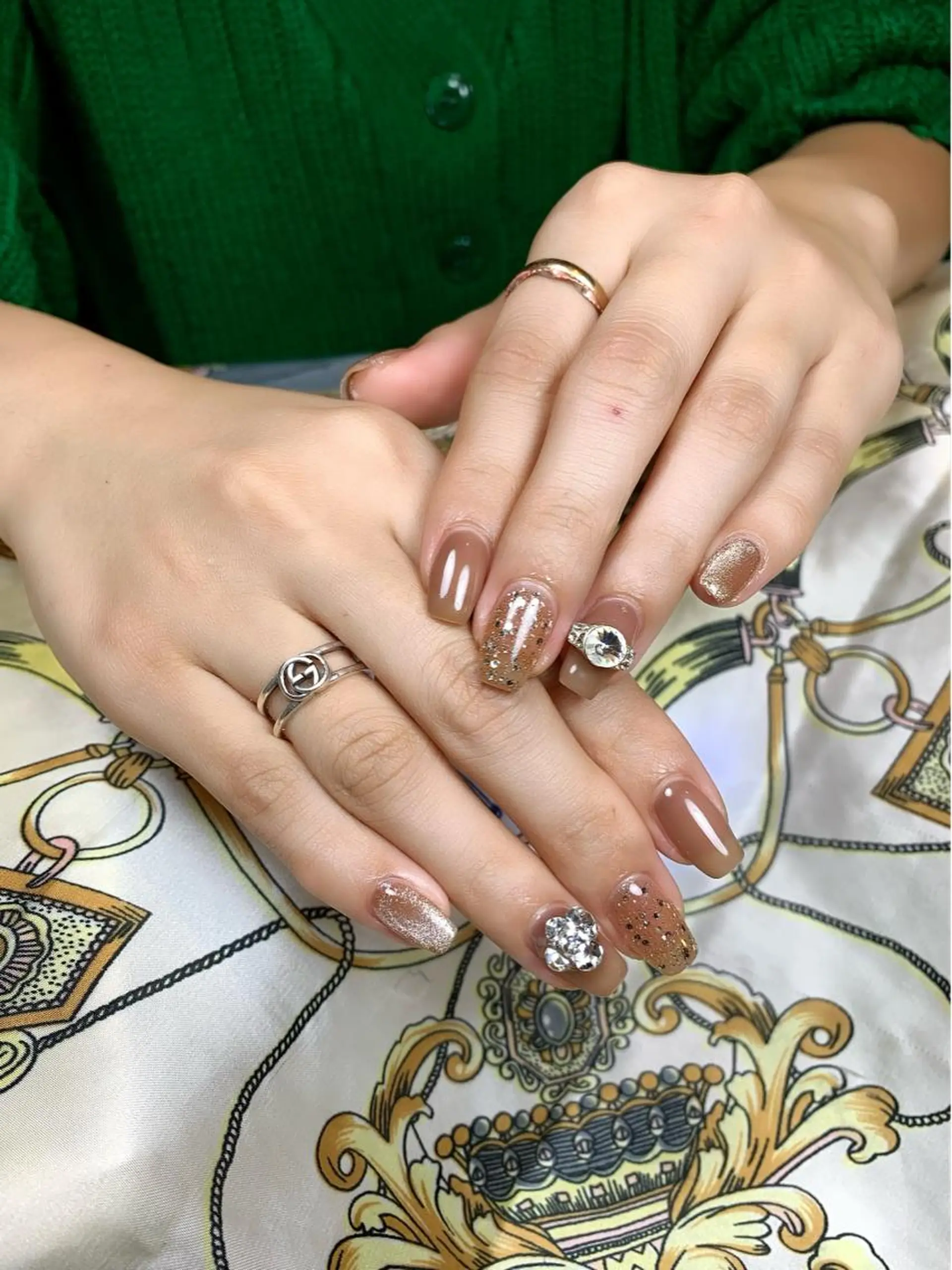 ネイル ゴージャス マグネットネイル Nail Salon R.N アールドットエヌ所属・R.N アールドットエヌのネイルデザイン