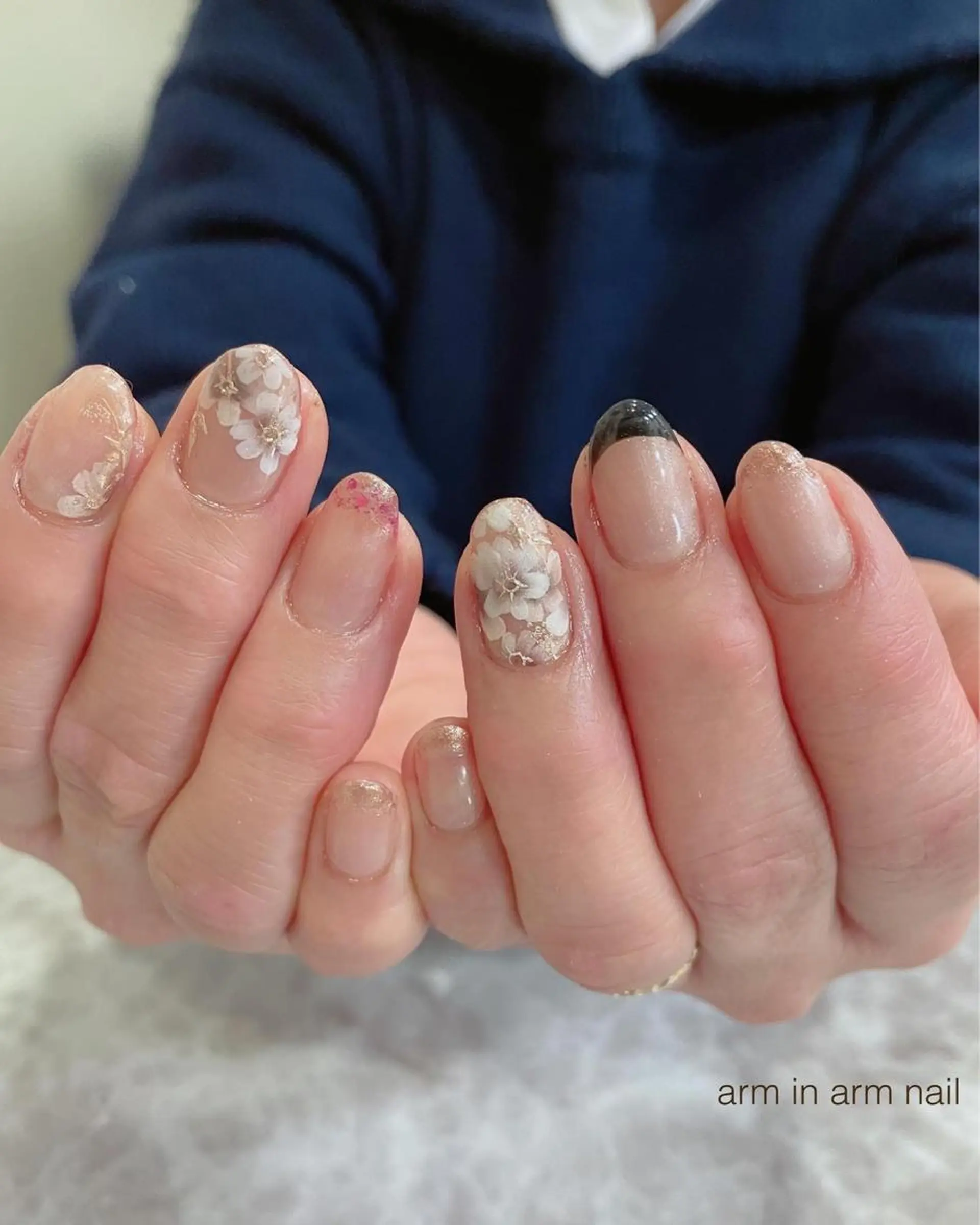 ネイル arm in arm ︎✿Yamamotoのマツエク・マツパデザイン