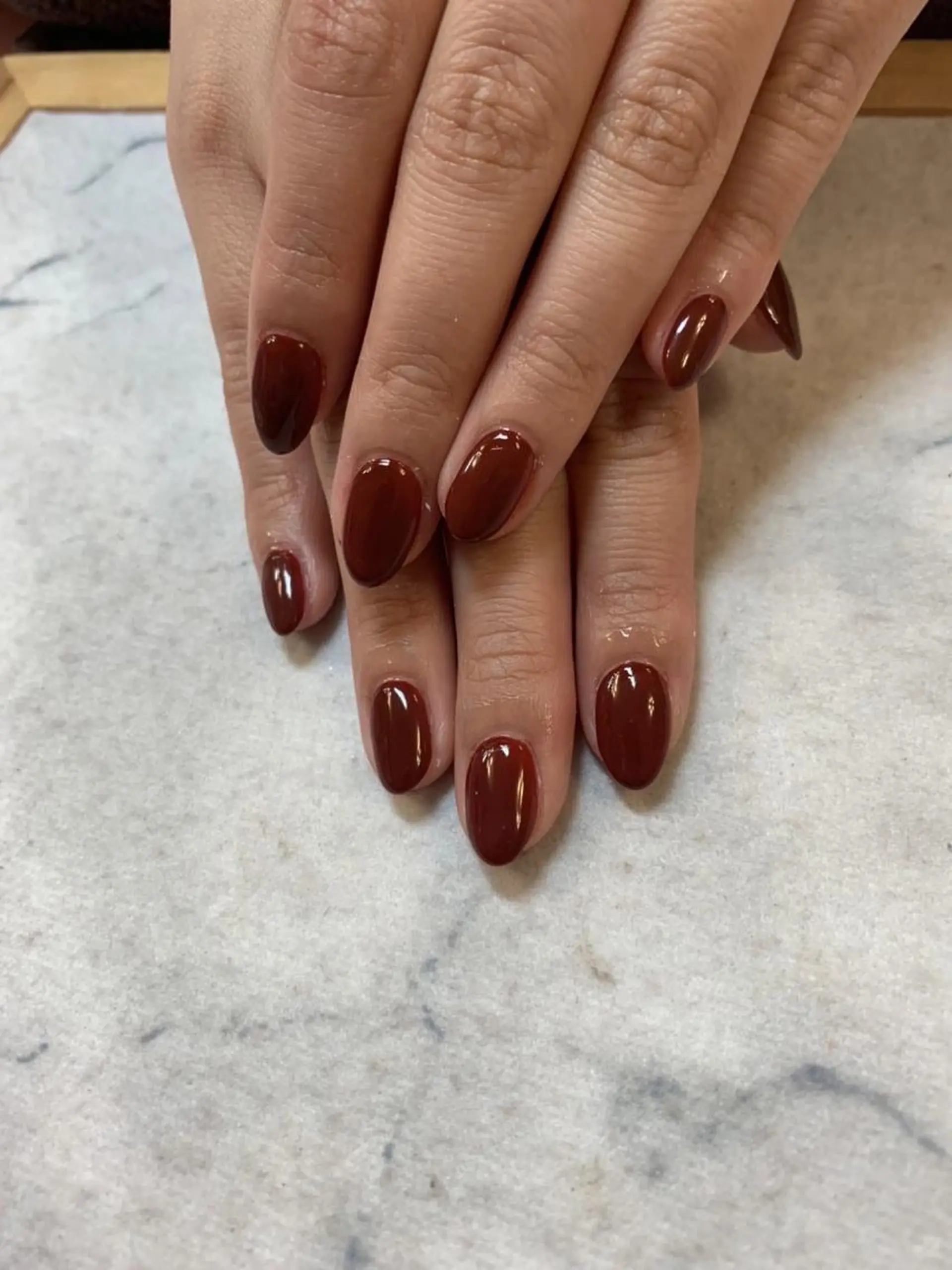 ネイル ネイルリボン 受付スタッフのネイルデザイン