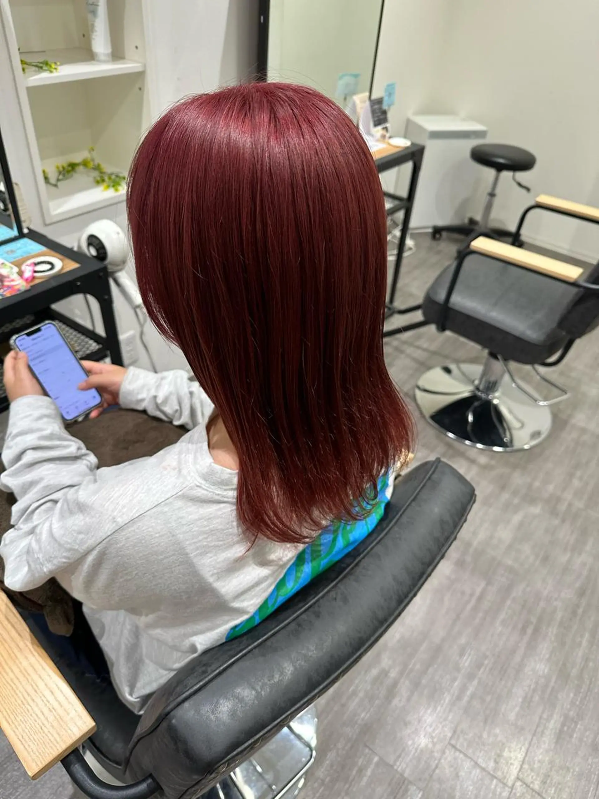 ミディアム カラー ピンクカラー レッドカラー 艶髪レイヤー上田 紗也🇰🇷💗のヘアスタイル