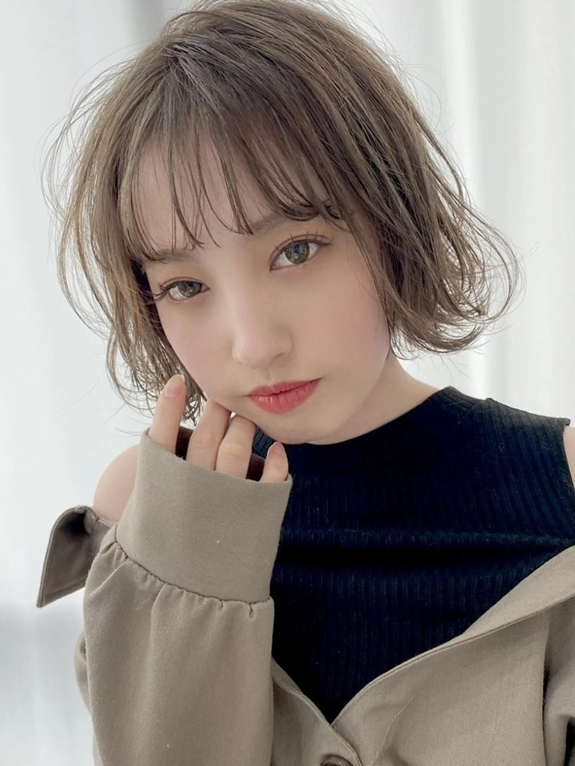 ショート Trip 大名🌟 ブリーチなしカラーのヘアスタイル