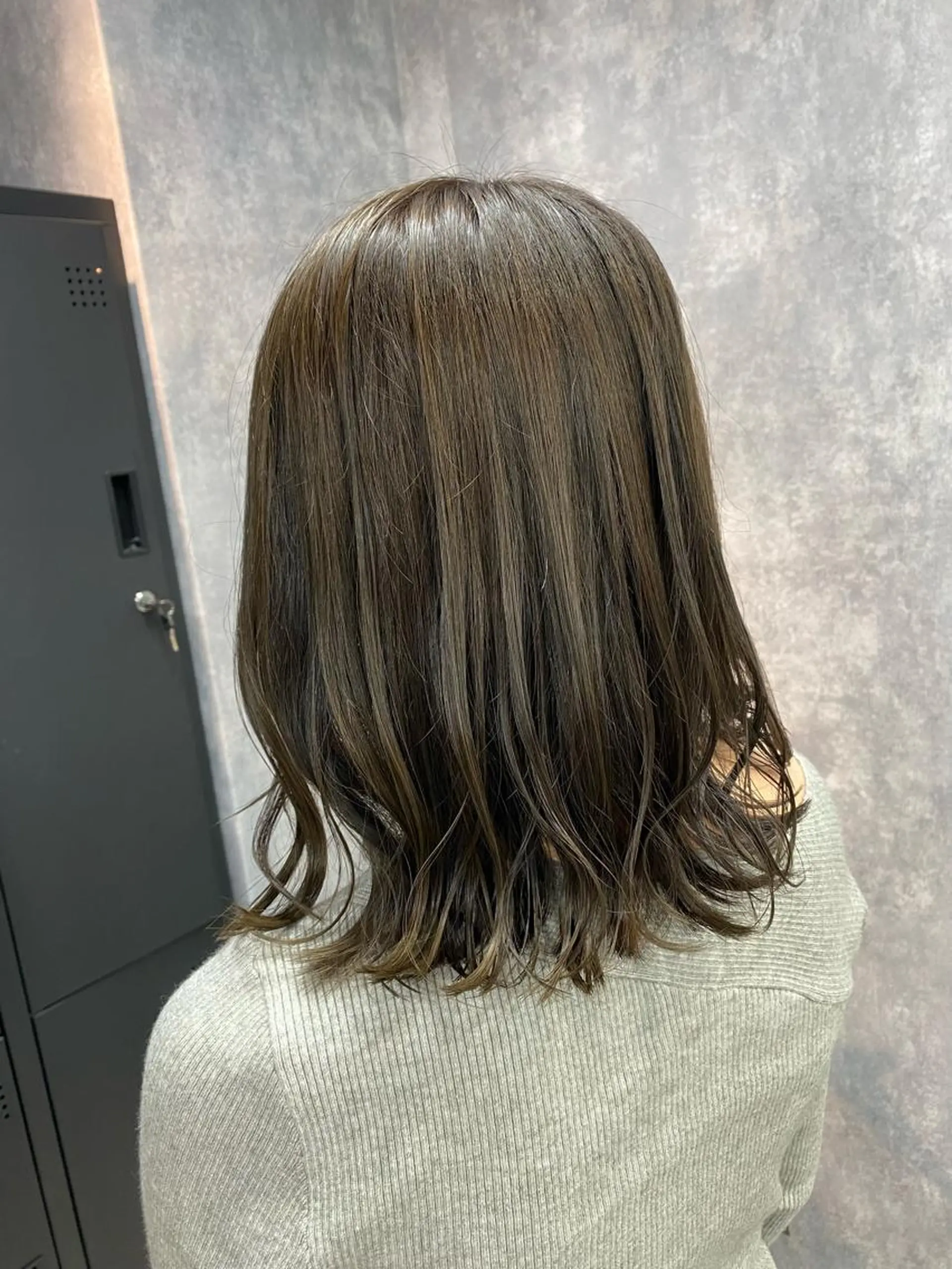 ミディアム 【.ico】心斎橋/ ウルフ/飛田ゆうきのヘアスタイル