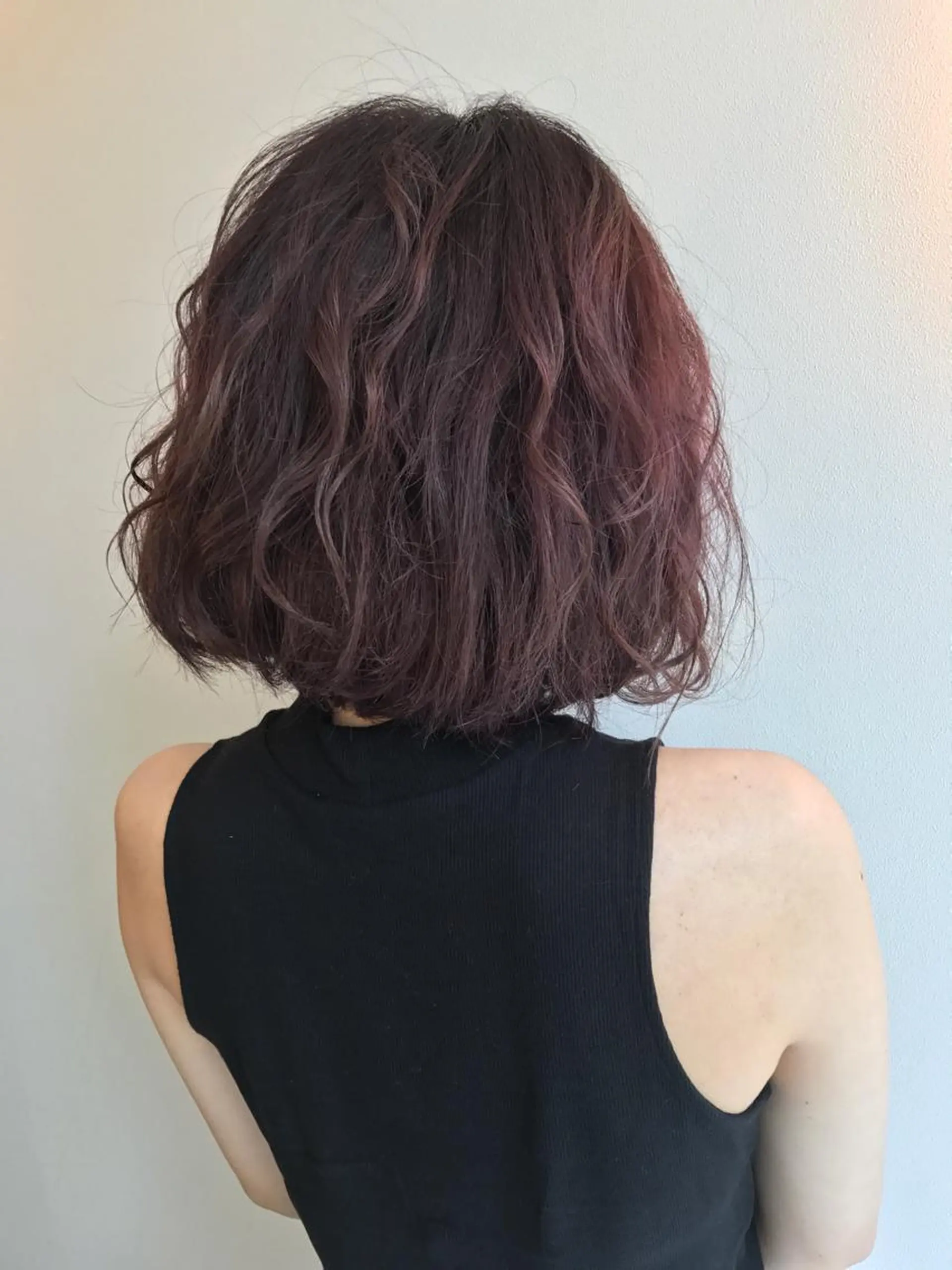 ミディアム カラー ピンクカラー バイオレットカラー GRANLUSSO 岡山駅前 ビックカメラ5階所属・岡本 智次のヘアスタイル