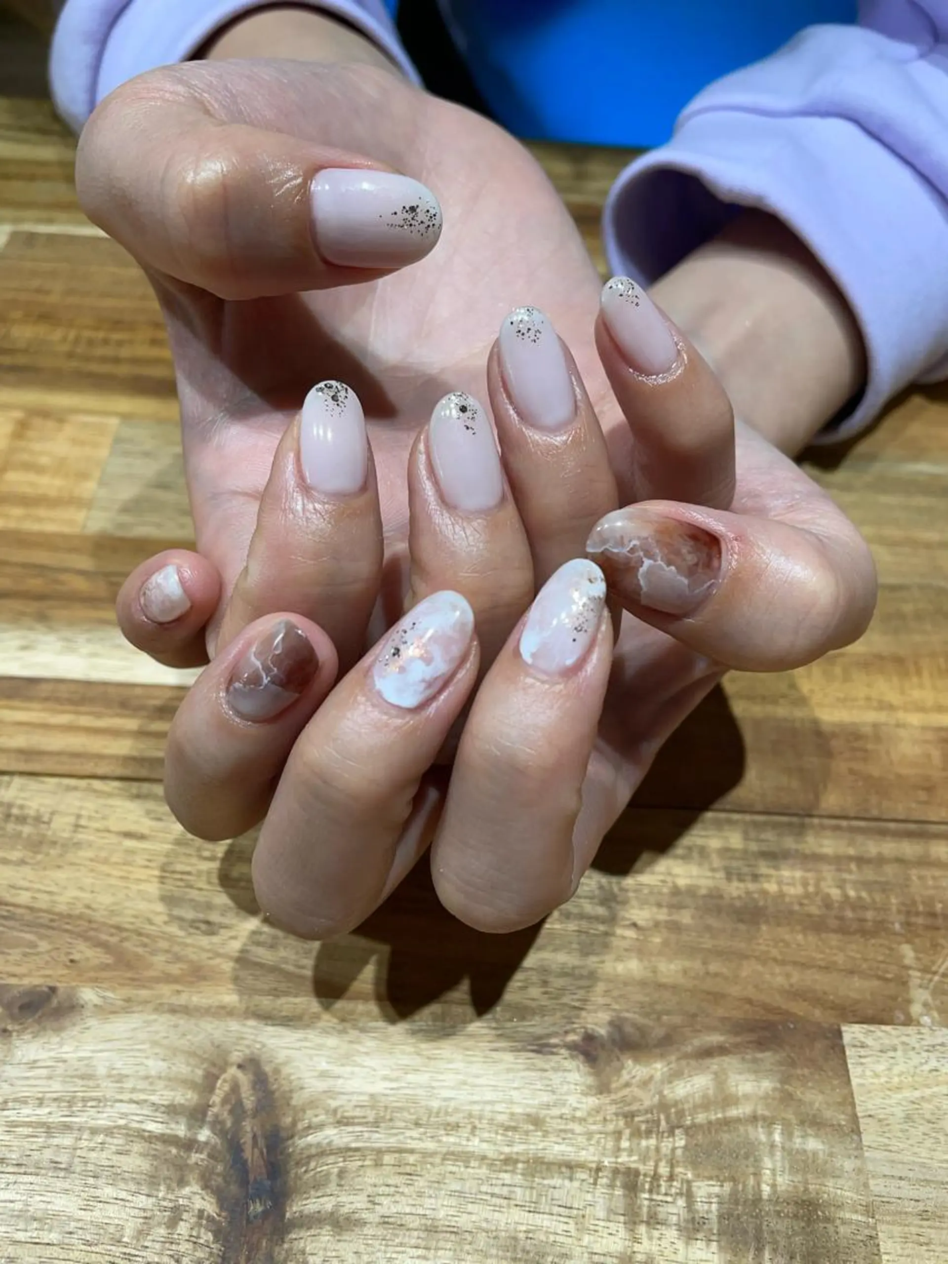 ネイル Laugh nailsのネイルデザイン