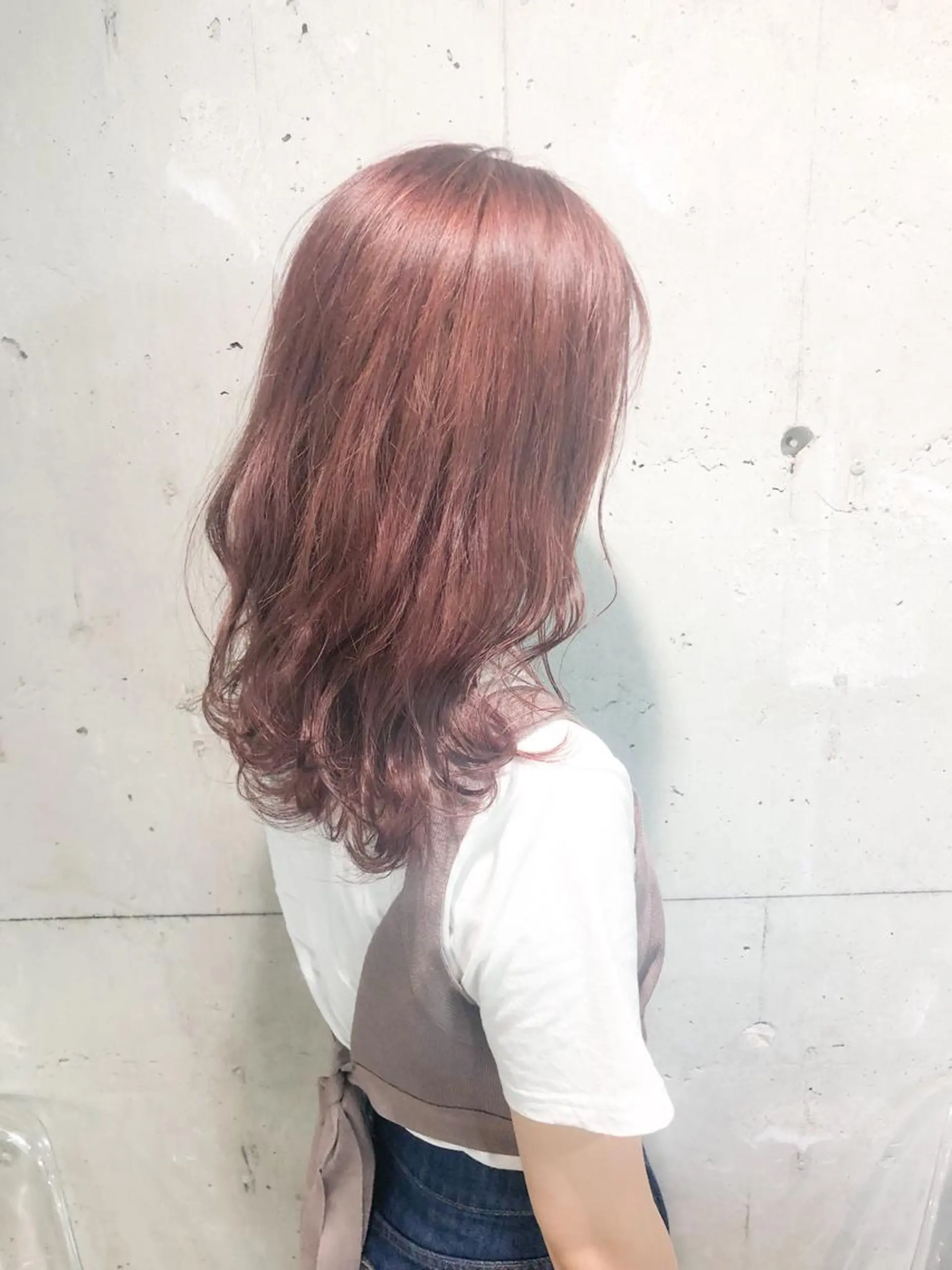 セミロング カラー パーマ ヘアアレンジ メンズ キッズ ネイル マツエク・マツパ ブラウン Rene'所属・当日予約⭕️ yuriのヘアスタイル