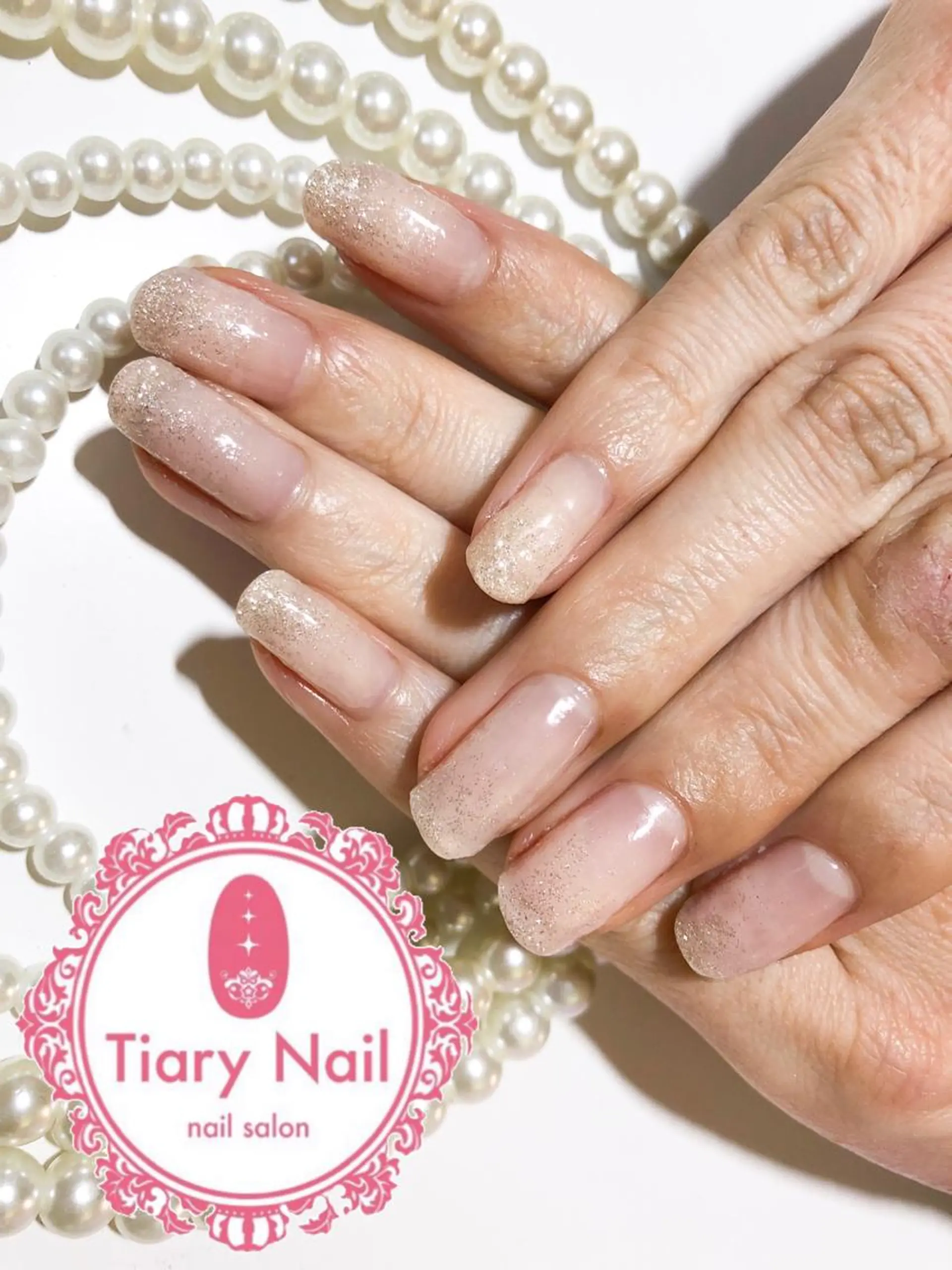 ネイル tiarynail K Kのネイルデザイン