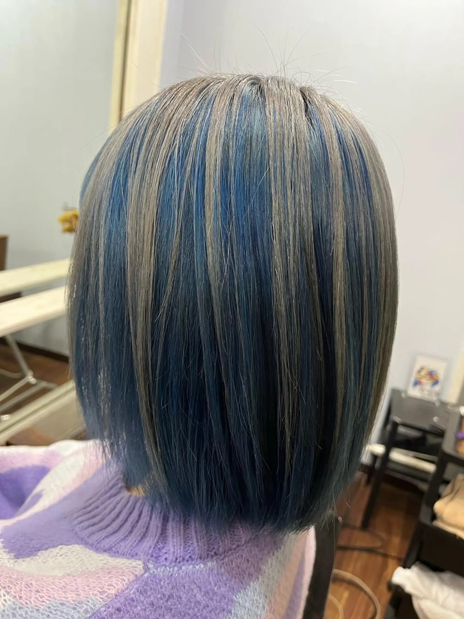 ミディアム カラー ショートボブ ボブレイヤー アッシュ バレイヤージュ ミストバング カット ヘアカラー トリートメント 原宿サロン代表 デザインカラー伊藤卓のヘアスタイル