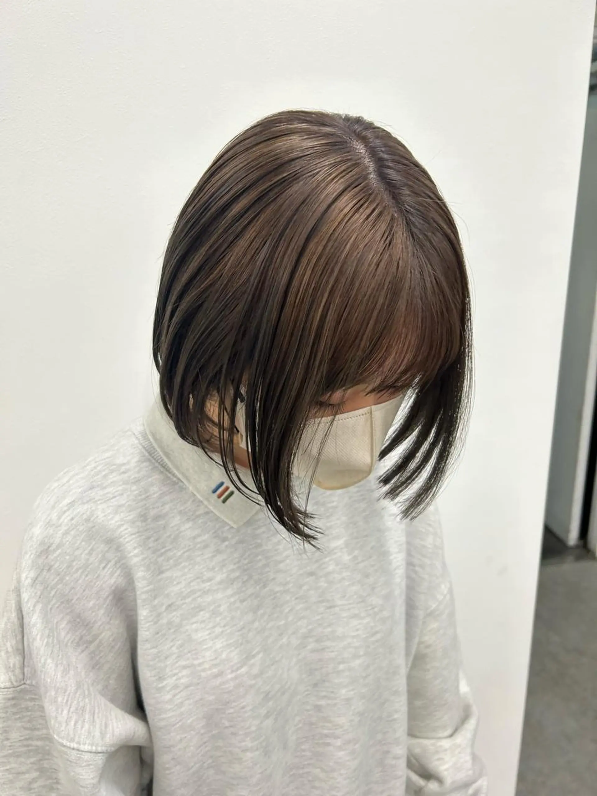 ショート カラー グレージュ オリーブグレージュ オリーブグレー 愛結 暖色カラー🎀🩰のヘアスタイル