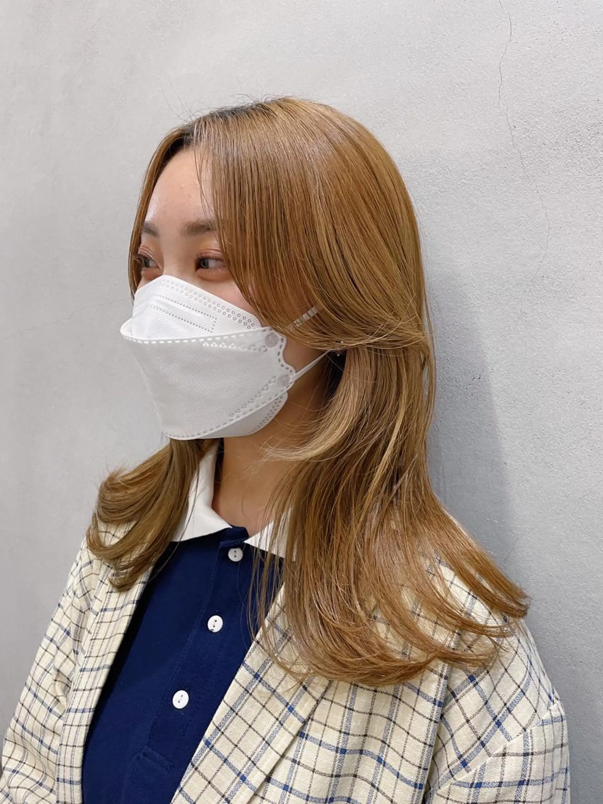 ミディアム 顔まわりレイヤー 顔周りカット 韓国風ヘア レイヤーカット 似合わせカット MUKU所属・fuka モデル募集のヘアスタイル