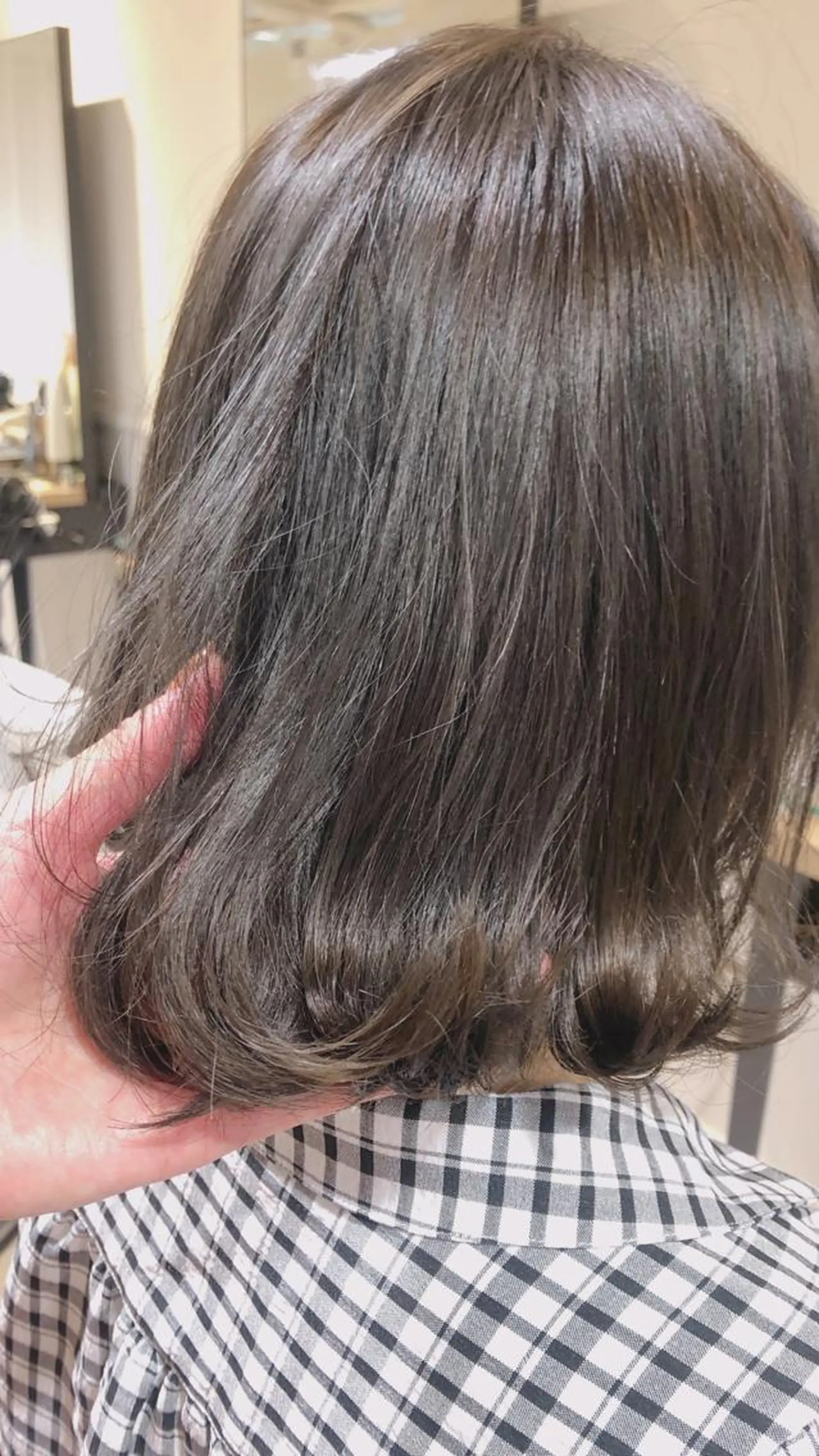 ミディアム カラー ベージュカラー 透明感カラー 湯田実津希🤎 ﾐﾙｸﾃｨ専門のヘアスタイル