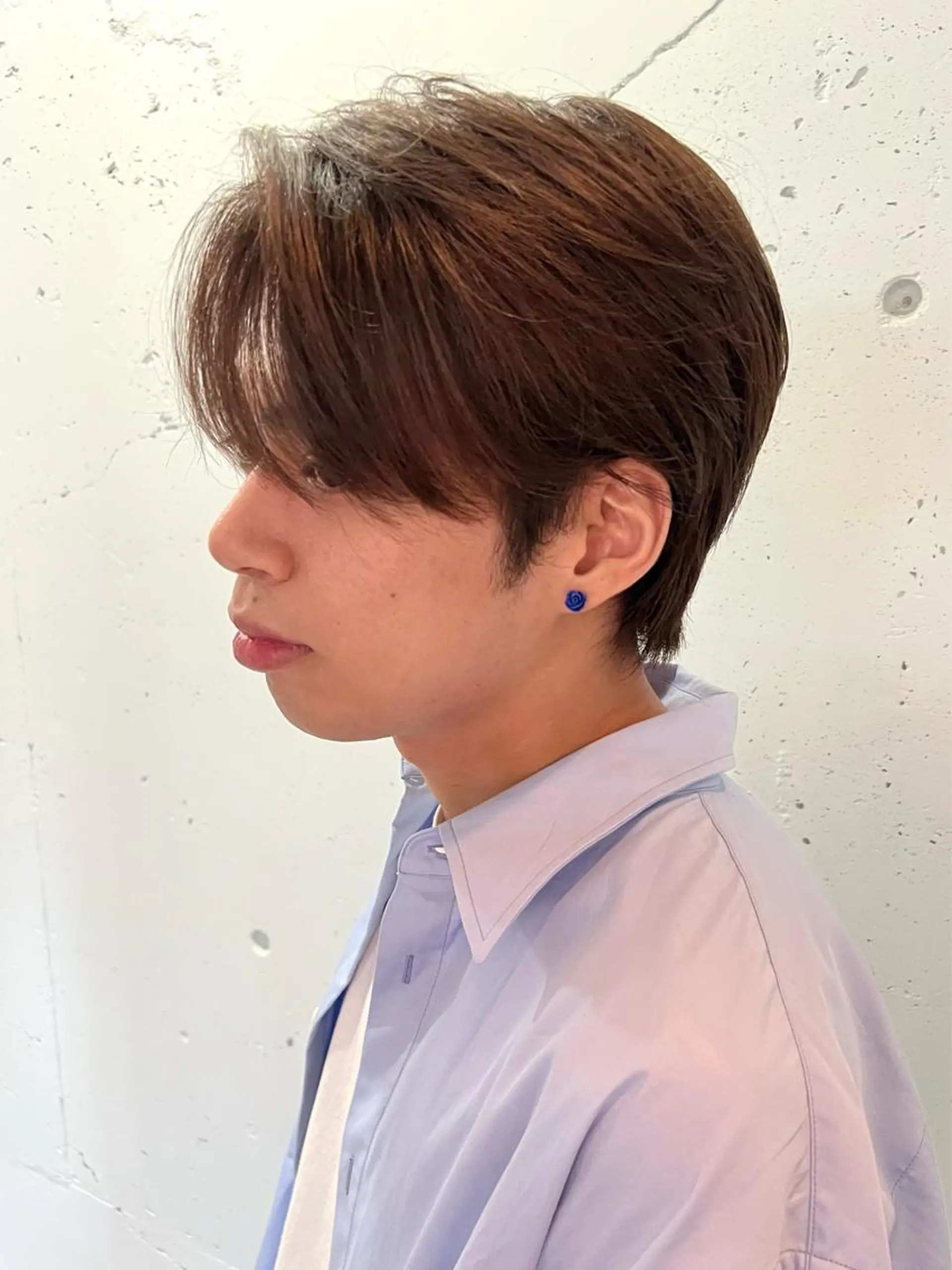 ミディアム くびれヘア カット ヘアカラー ヘアセット FERIA fam 小林勇太のヘアスタイル